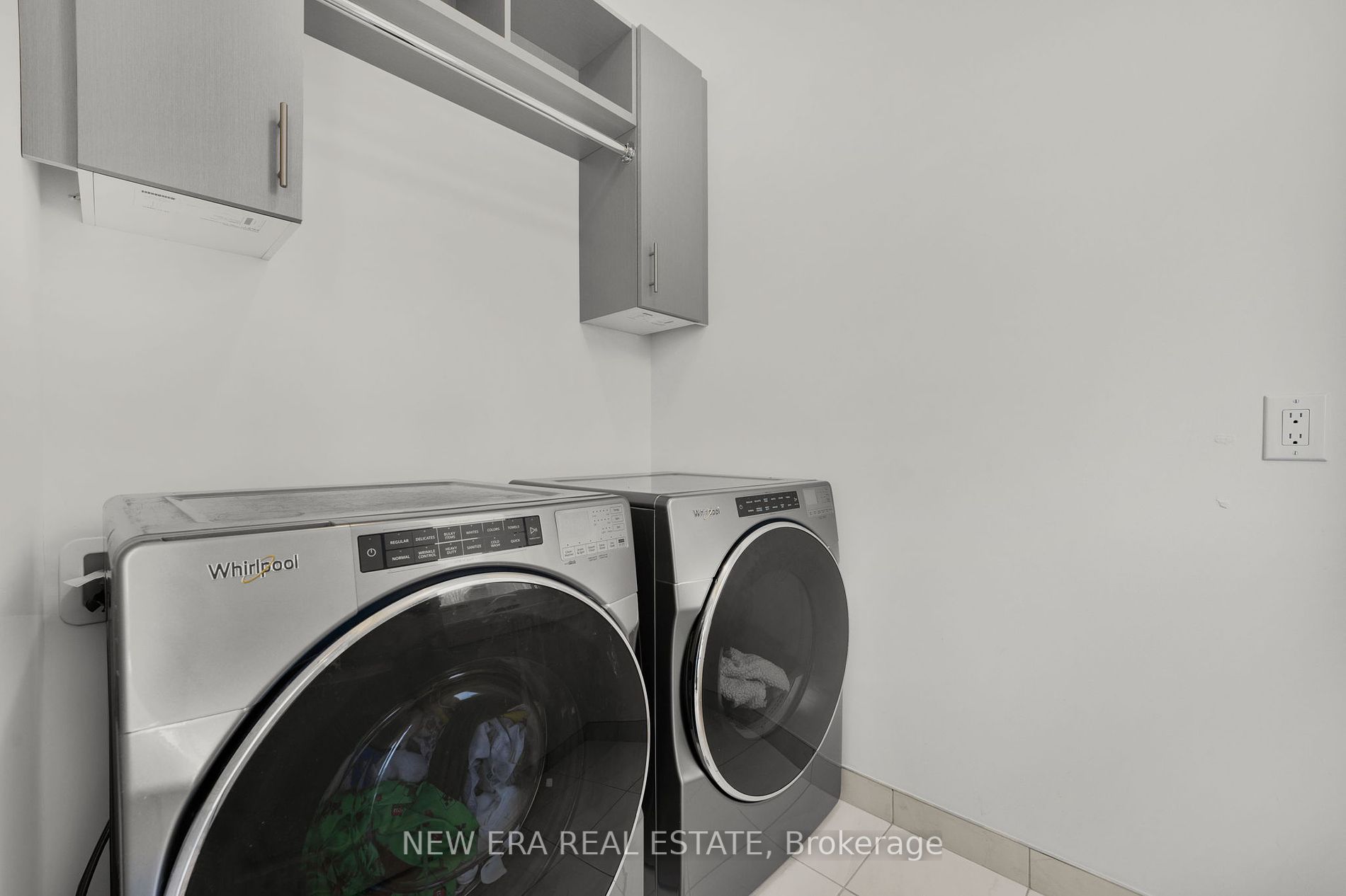 10 Totten Tr 5 Property Photo 33