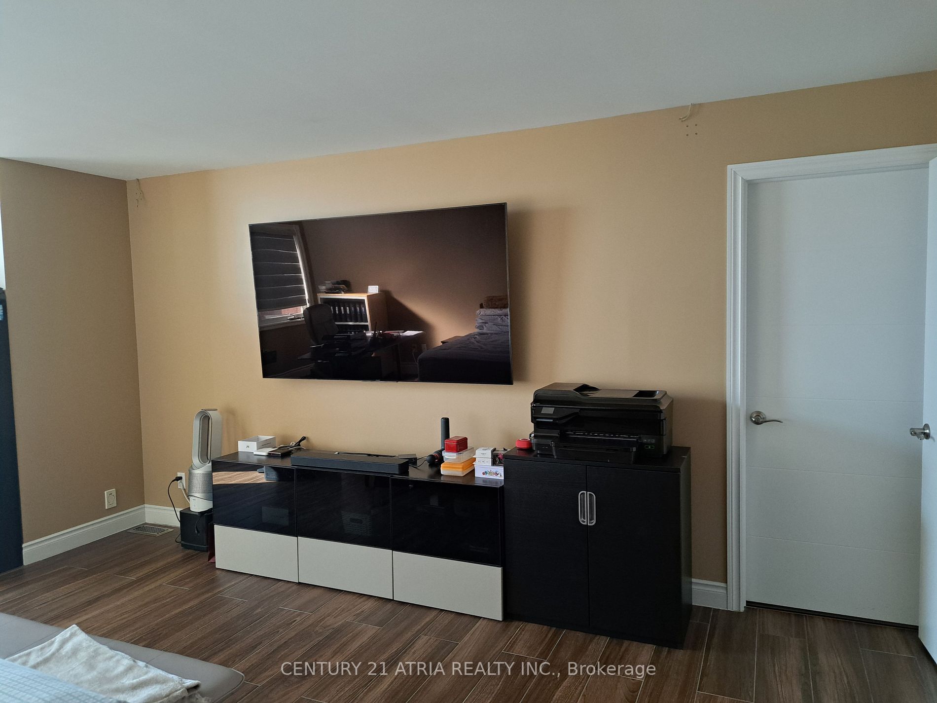 61 Moses Cres Property Photo 14