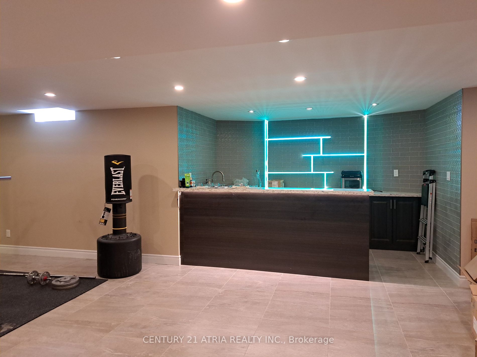 61 Moses Cres Property Photo 27
