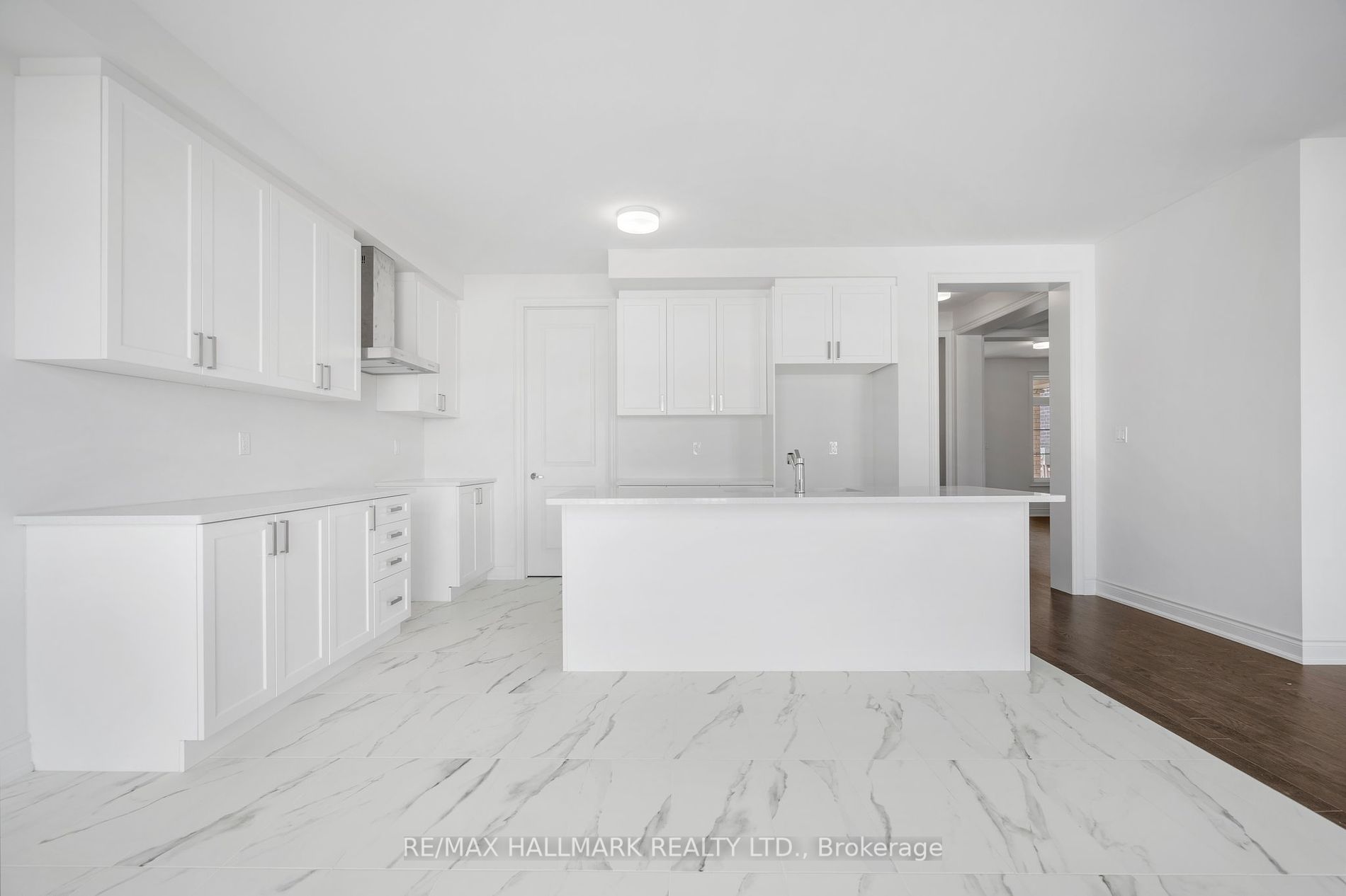 17 Sparrow Way Property Photo 10