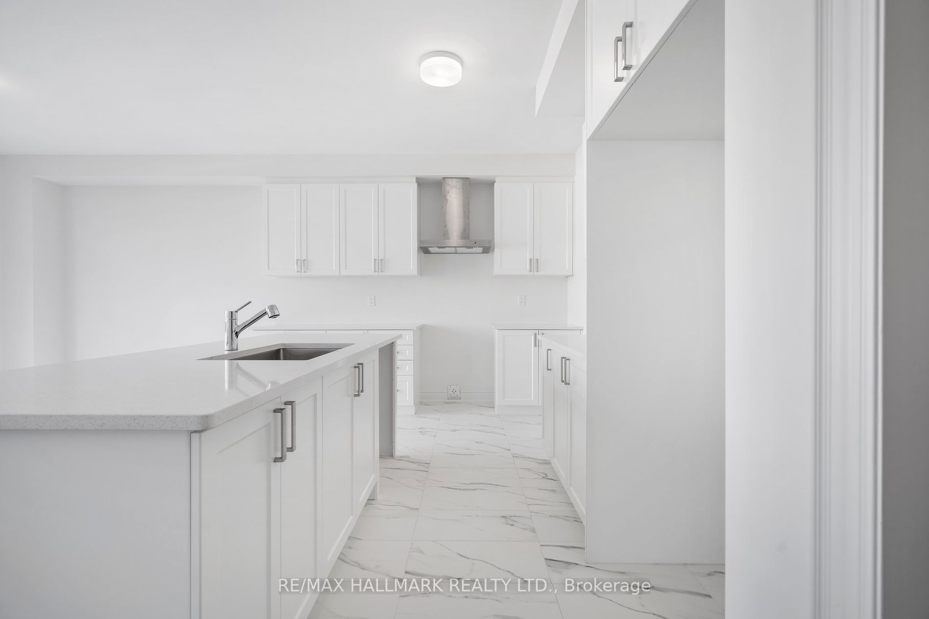 17 Sparrow Way Property Photo 11