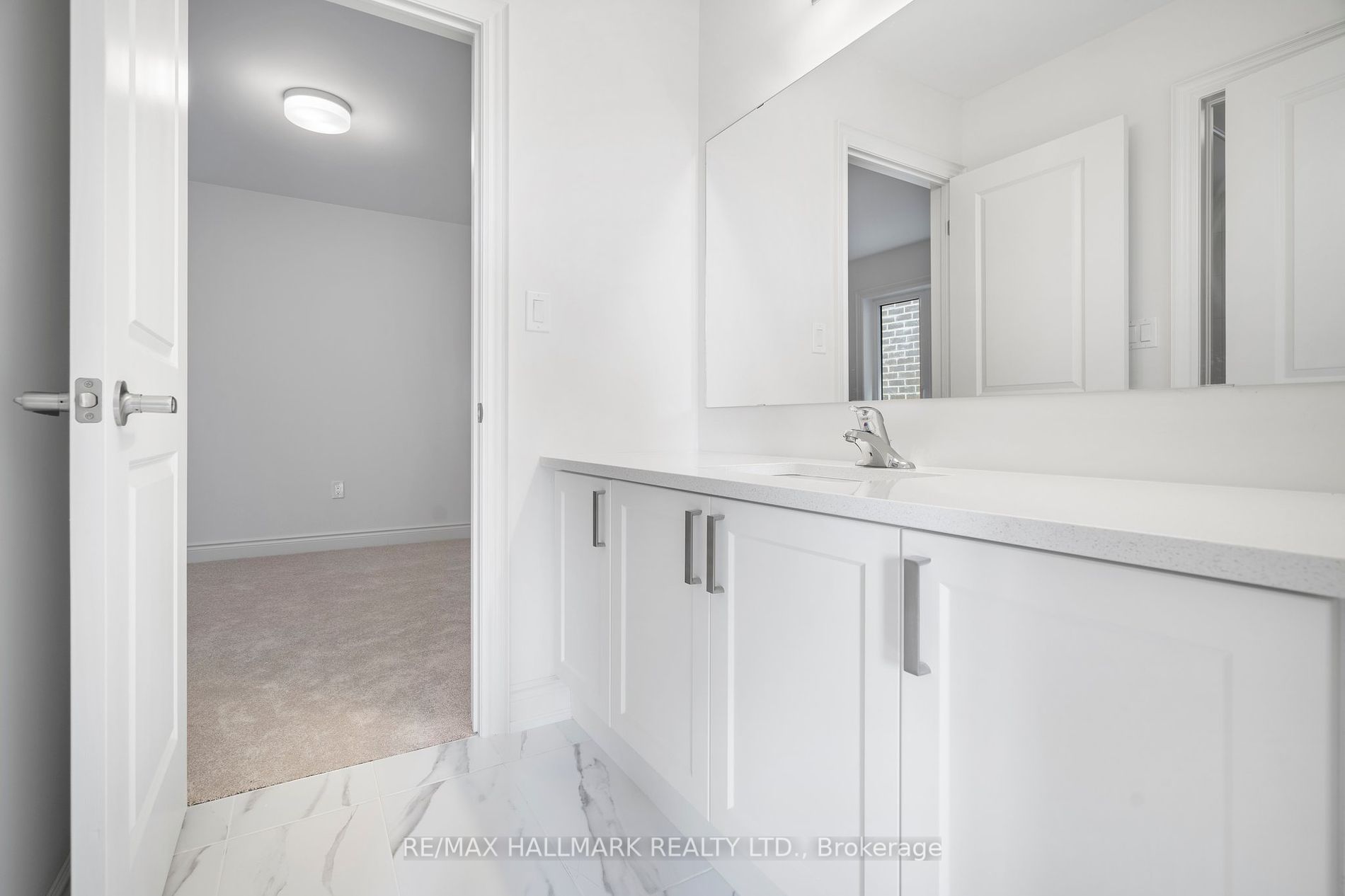 17 Sparrow Way Property Photo 33