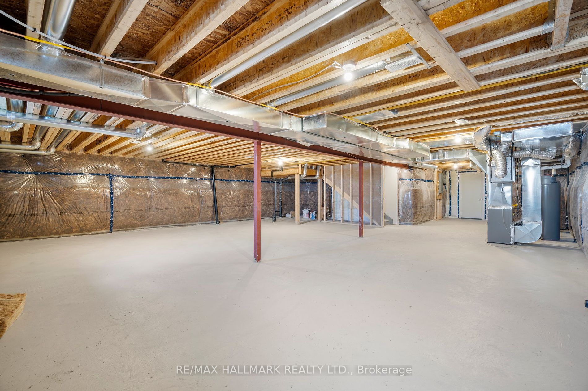17 Sparrow Way Property Photo 39