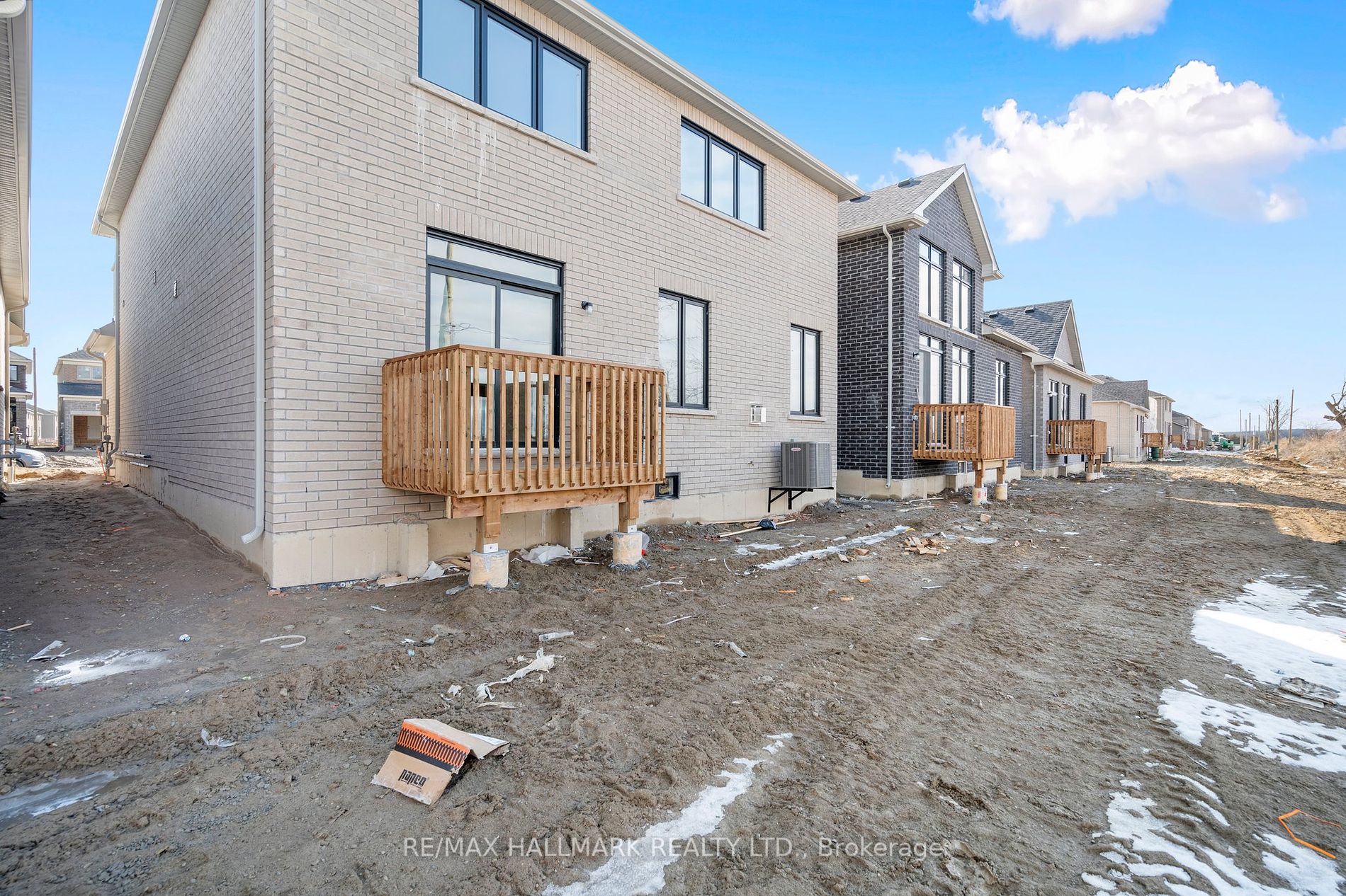 17 Sparrow Way Property Photo 40