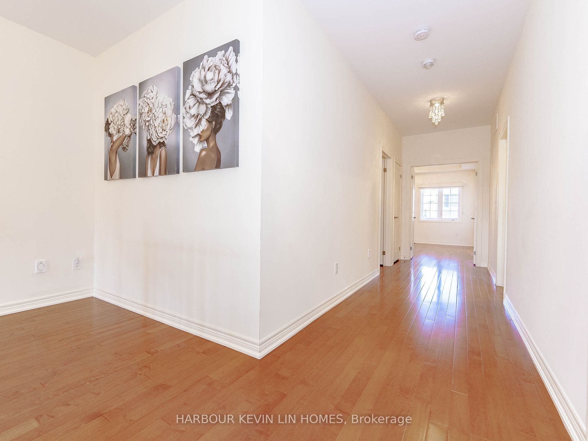 98 Fitzmaurice Dr Property Photo 29