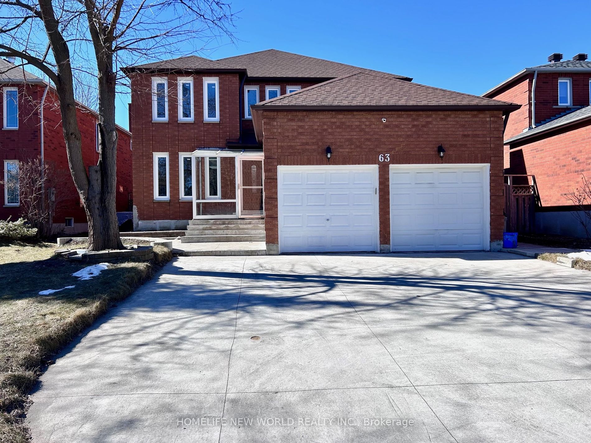 63 Cornell Cres Property Photo 1