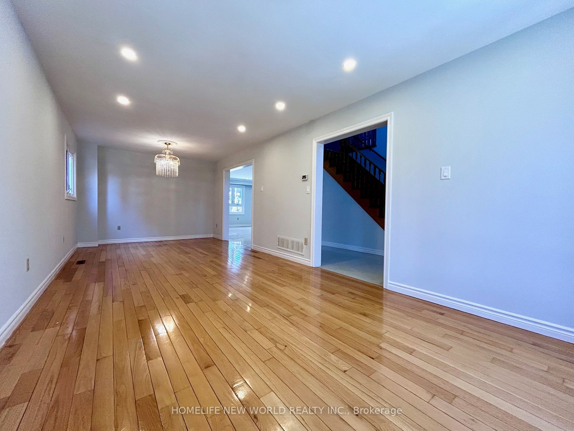 63 Cornell Cres Property Photo 5