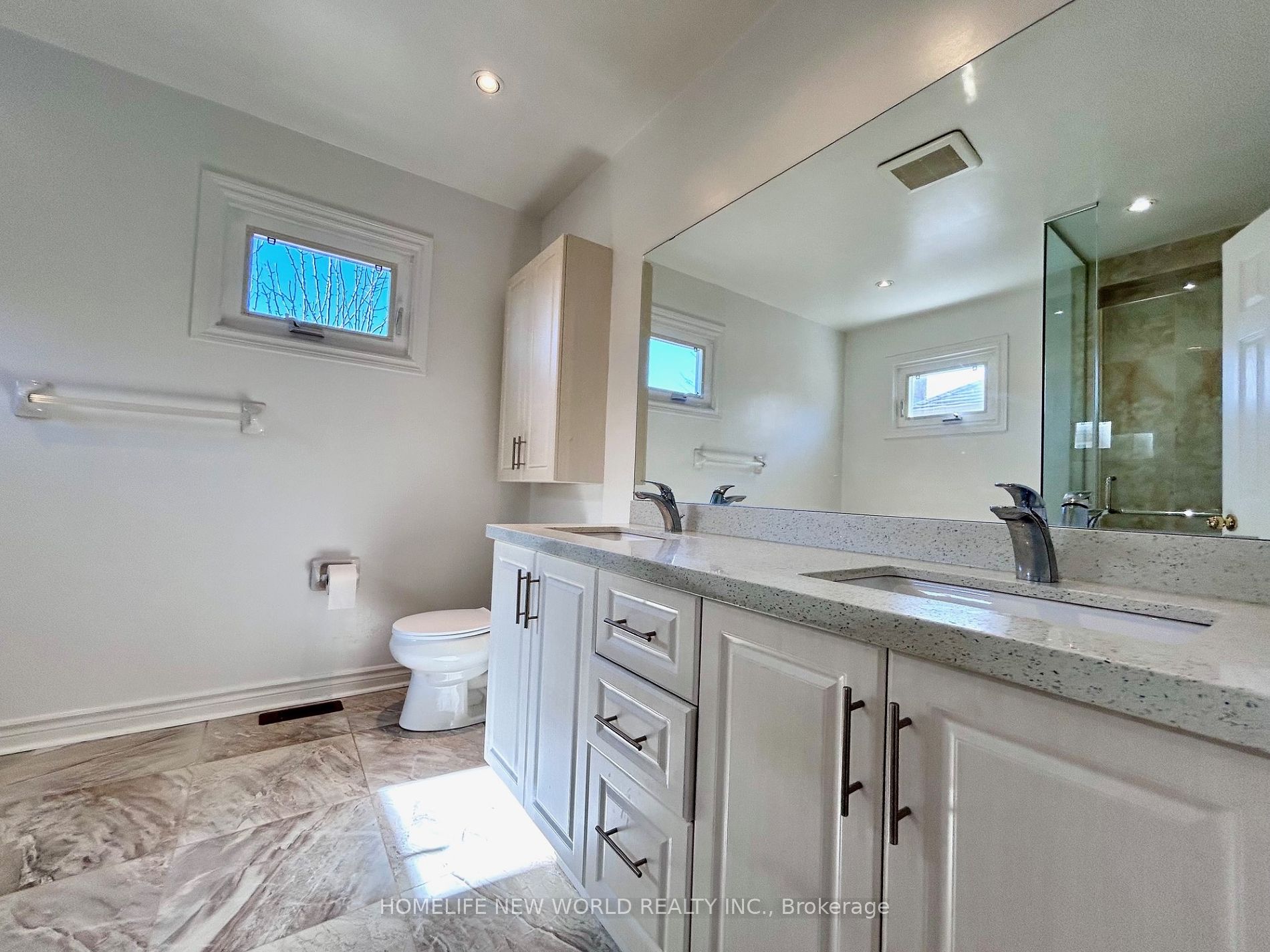 63 Cornell Cres Property Photo 18