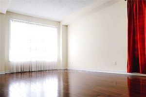 107 Routledge Dr Property Photo 3