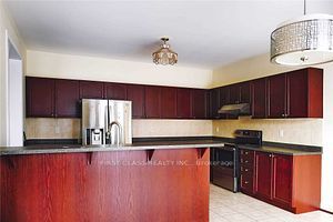 107 Routledge Dr Property Photo 8