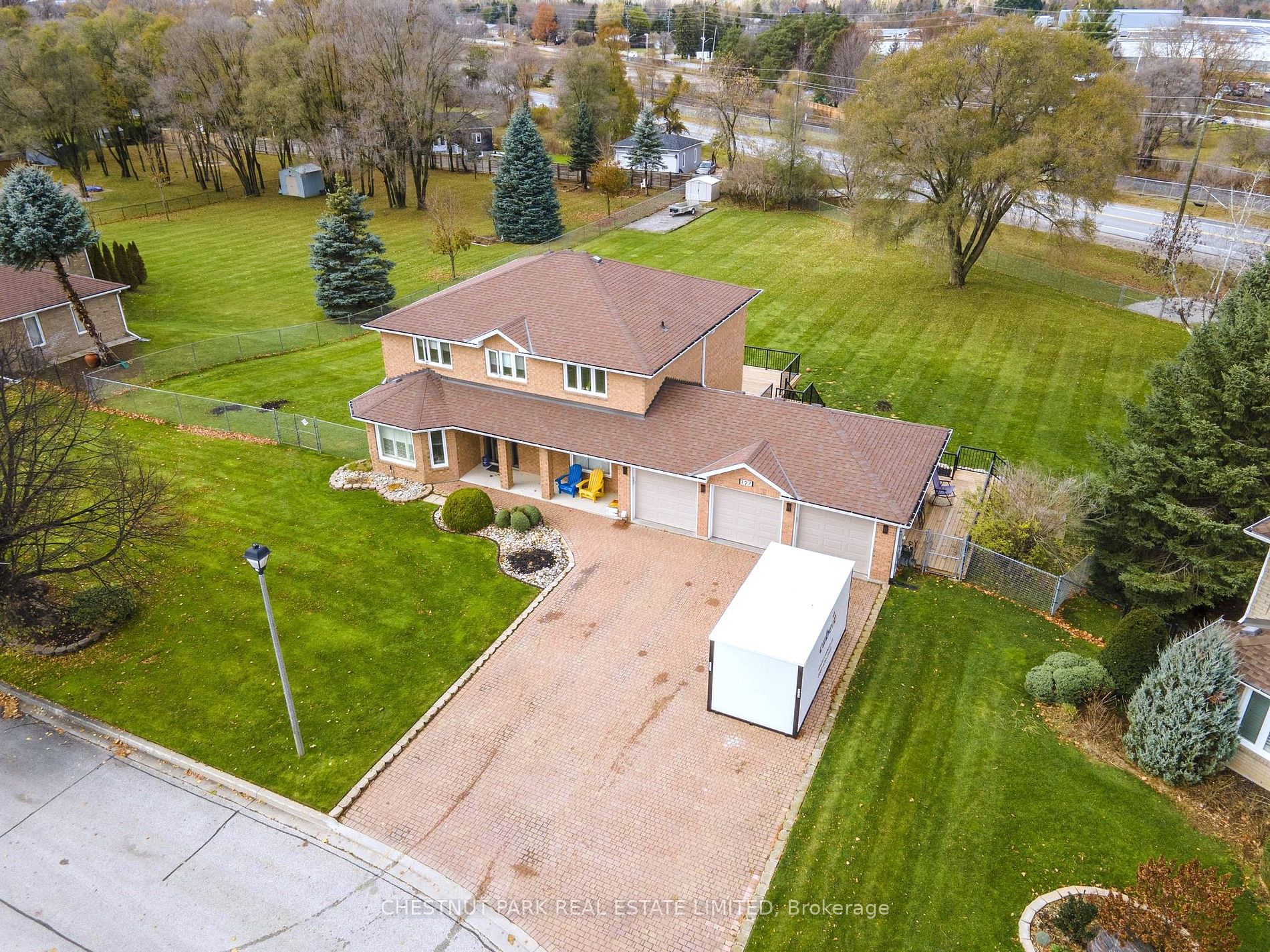 127 Samuel Lount Rd Property Photo 3