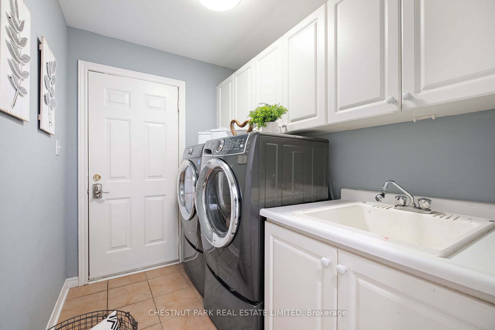 127 Samuel Lount Rd Property Photo 24