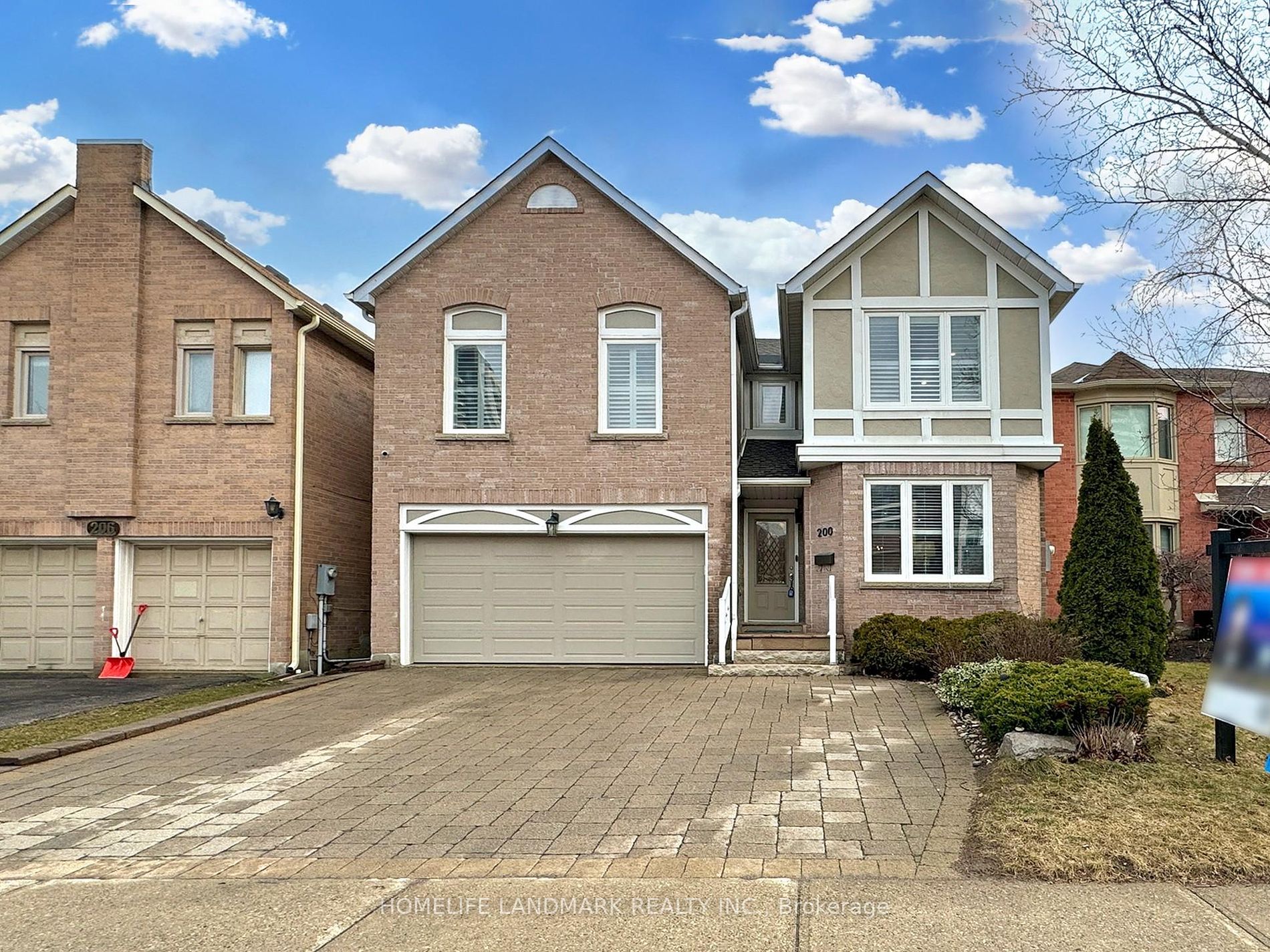 200 Rosedale Heights Dr Property Photo 1