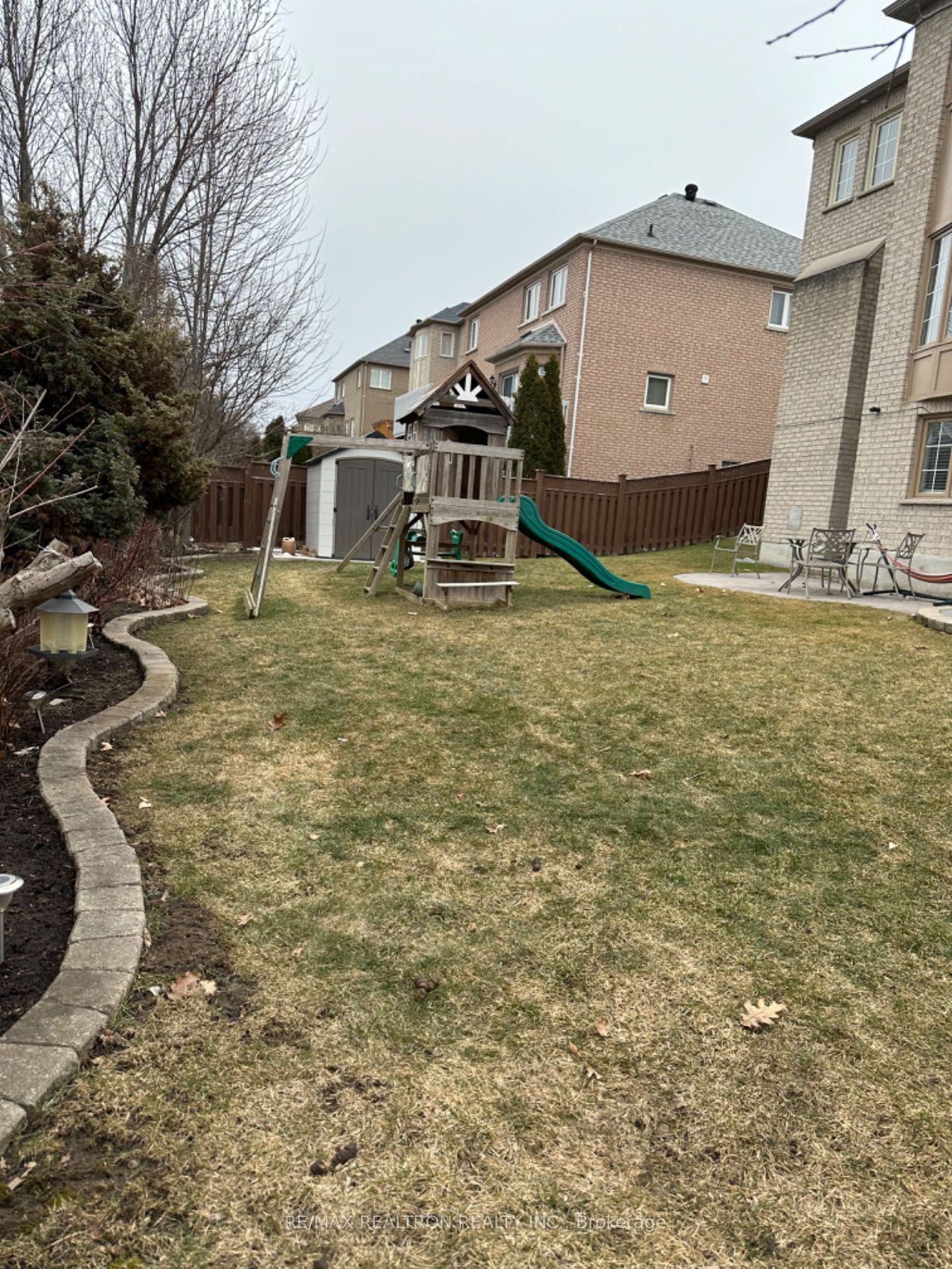 113 Reansbury Cres Property Photo 28