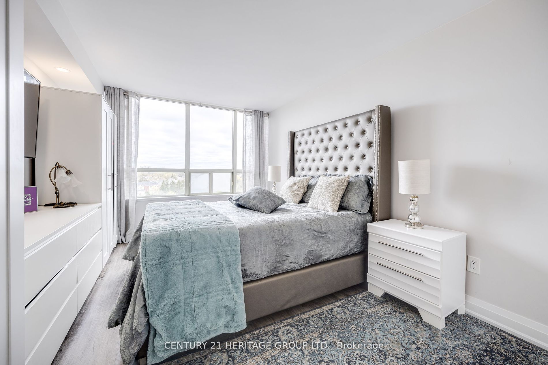 7 Townsgate Dr 7 Property Photo 14