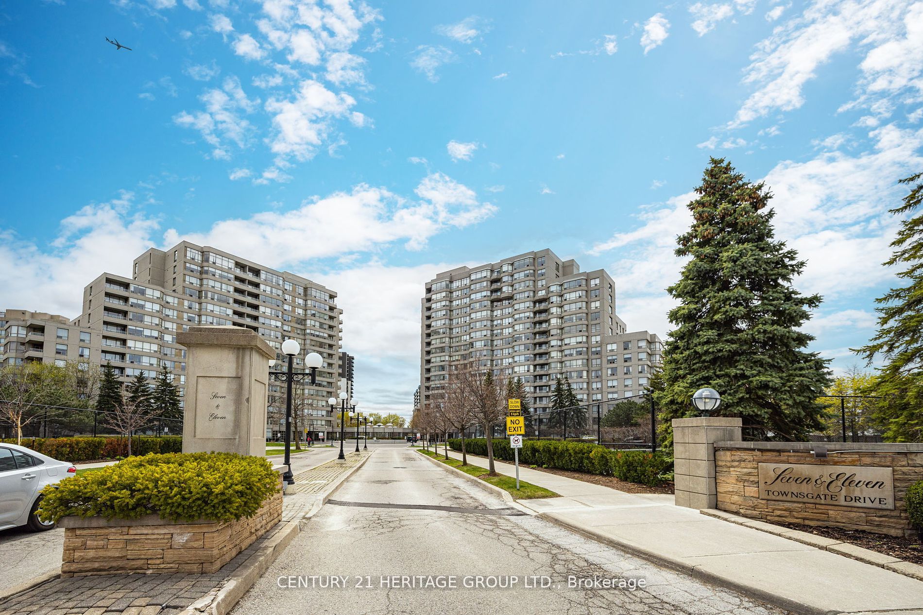 7 Townsgate Dr 7 Property Photo 26