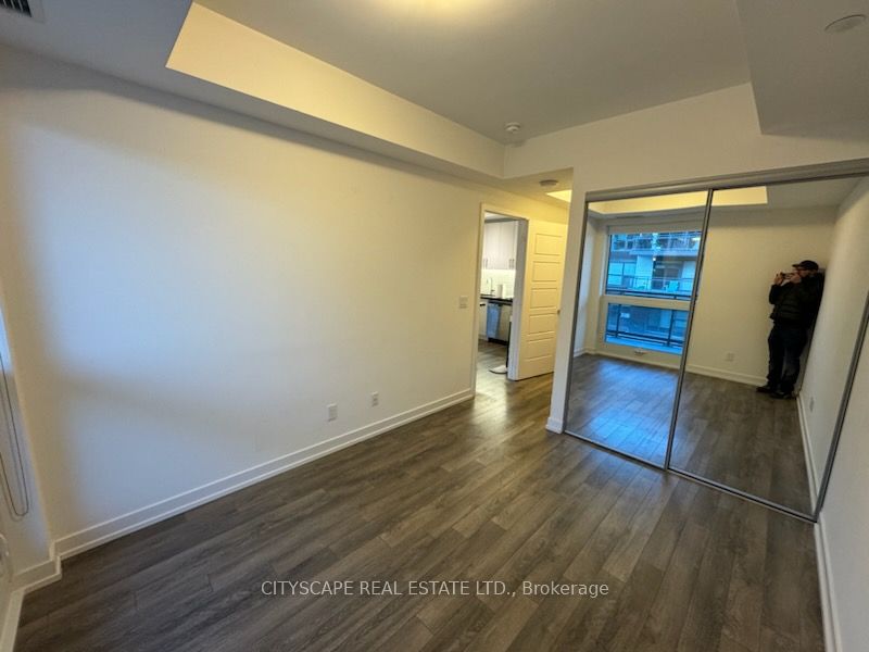 271 Sea Ray Ave 27 Property Photo 4