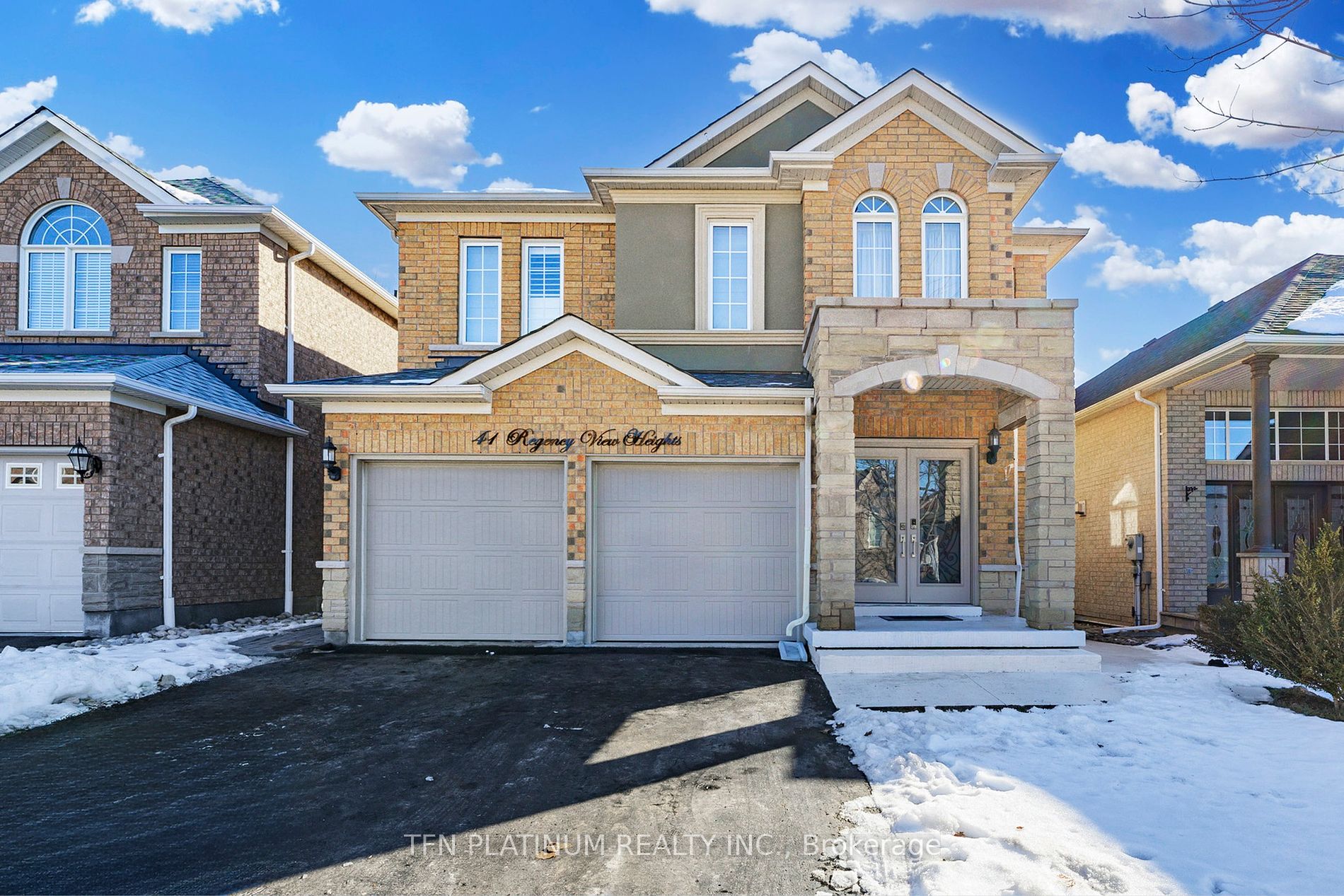41 Regency View Hts Property Photo 2