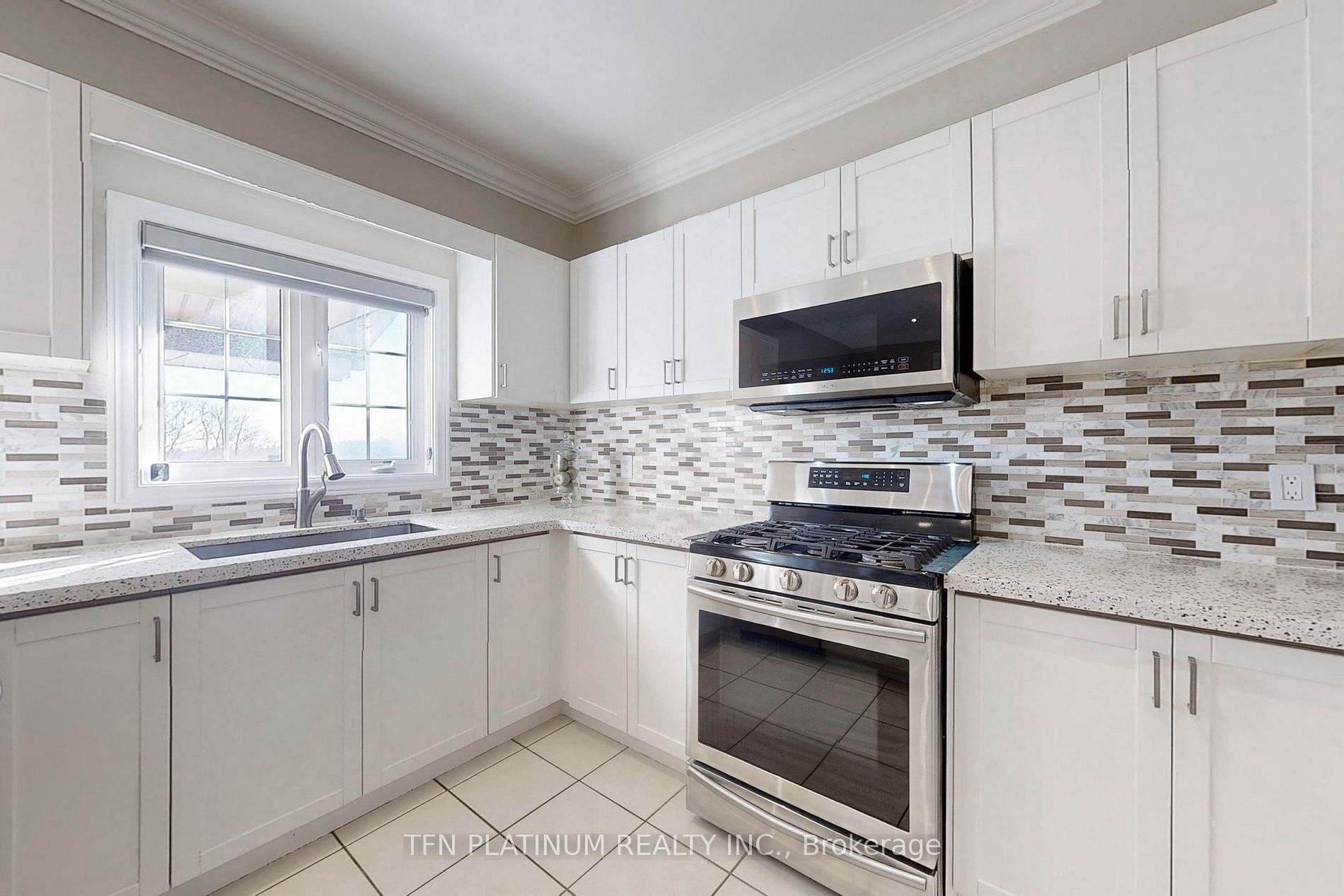 41 Regency View Hts Property Photo 17