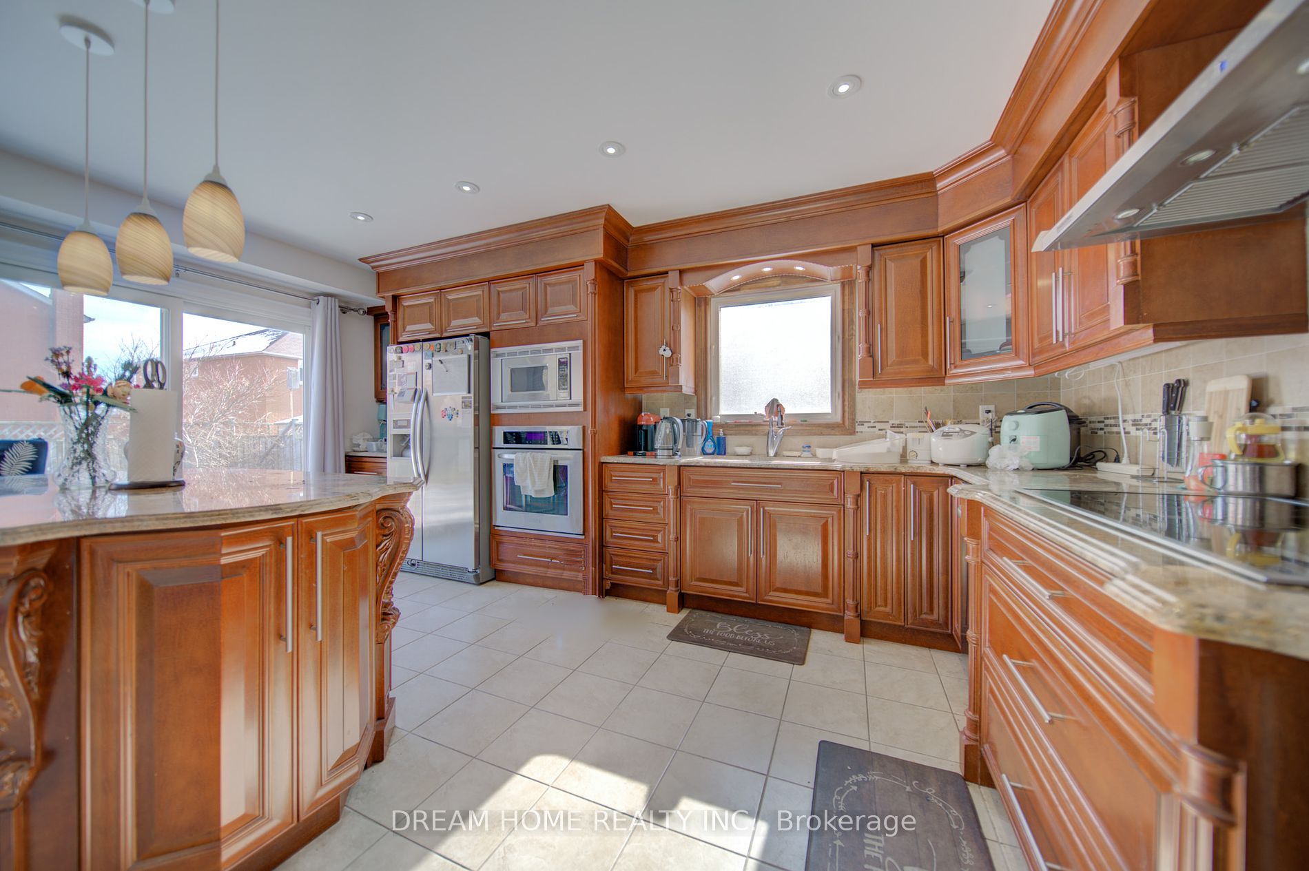 17 Caldbeck Ave Property Photo 6