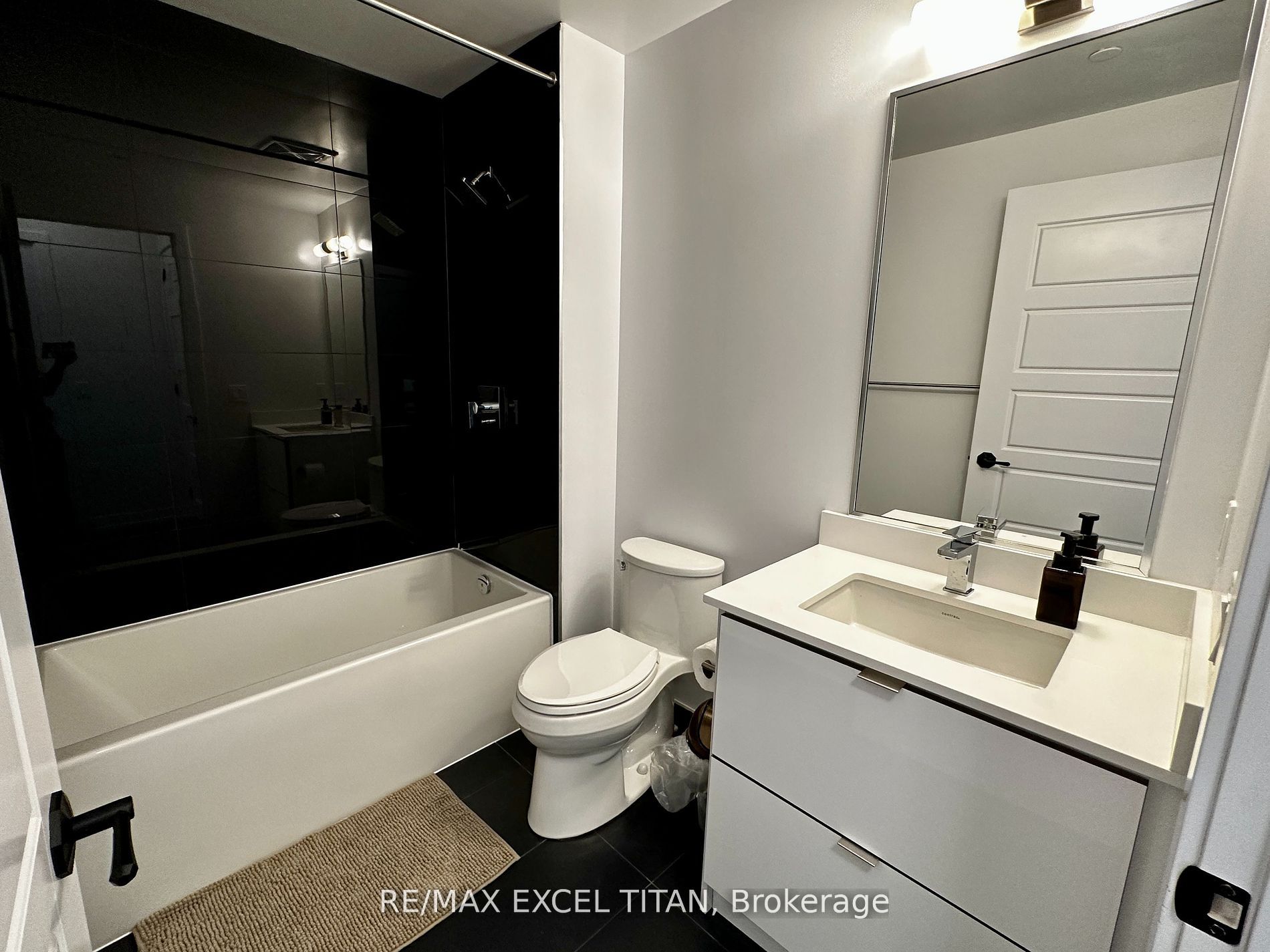 415 Sea Ray Ave S 3 Property Photo 20