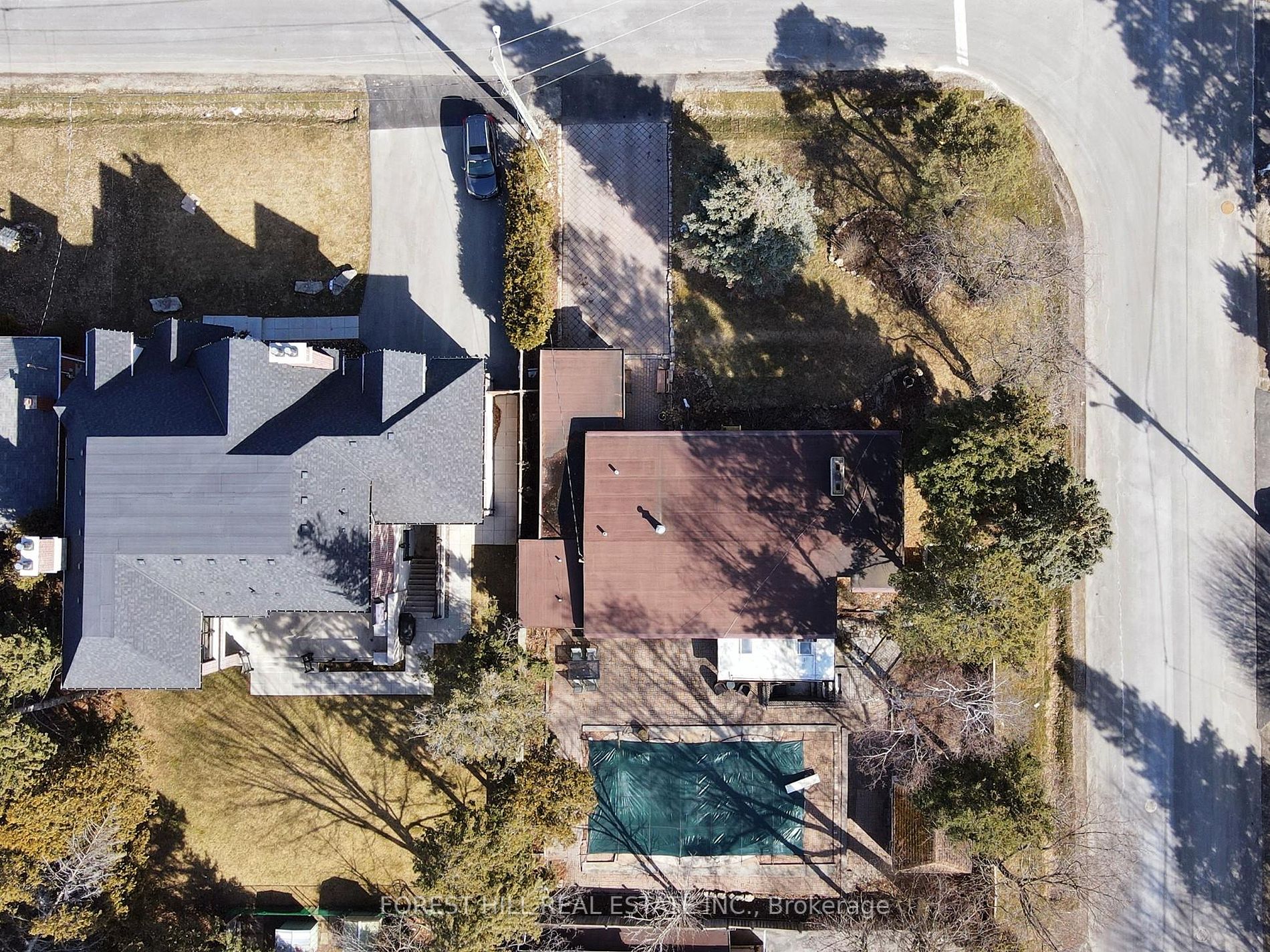 22 Clemson Cres Property Photo 13