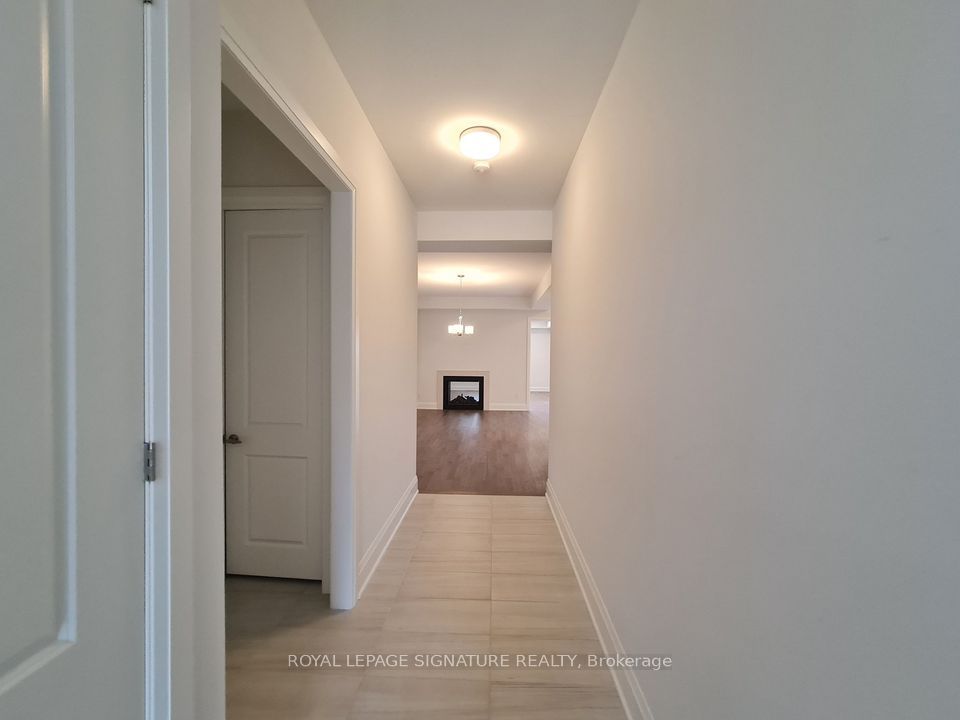 563 Kleinburg Summit Way Property Photo 3