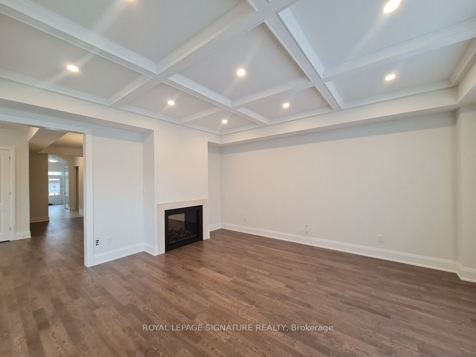 563 Kleinburg Summit Way Property Photo 11