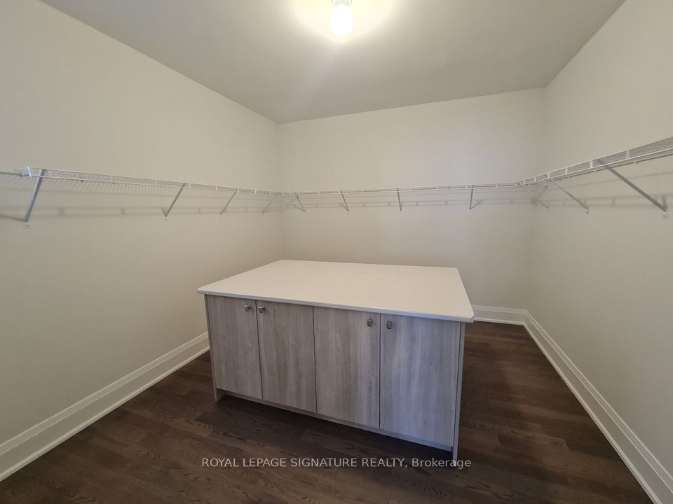 563 Kleinburg Summit Way Property Photo 18
