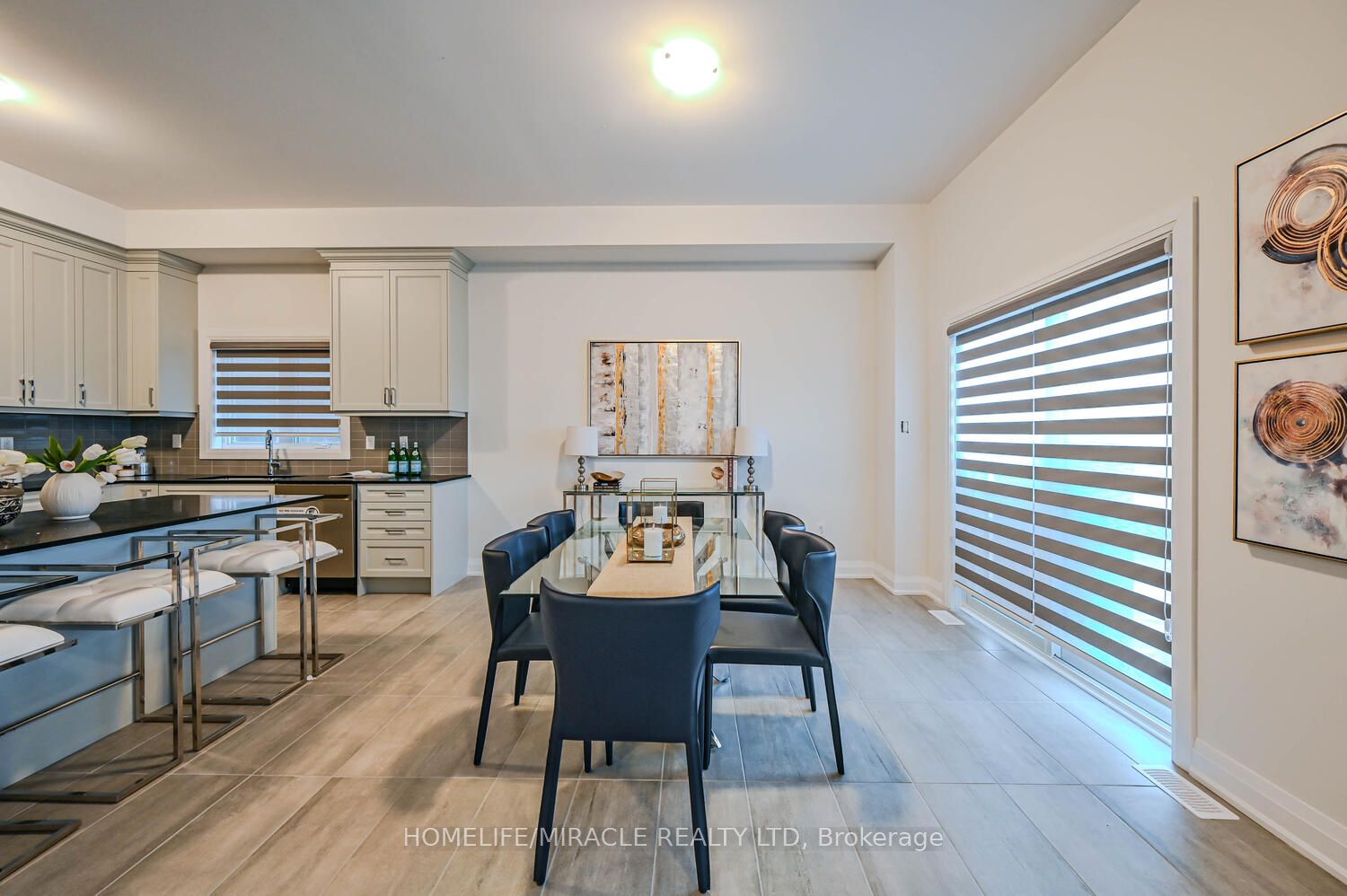 47 Mapleton St Property Photo 13