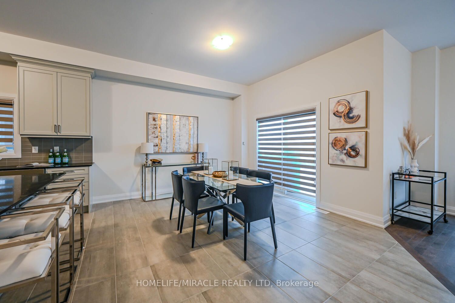 47 Mapleton St Property Photo 14