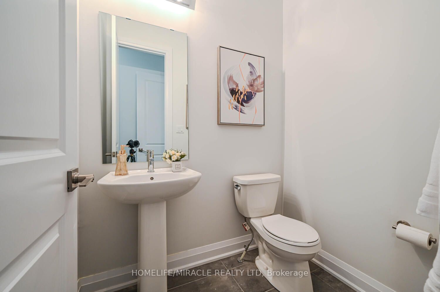 47 Mapleton St Property Photo 19