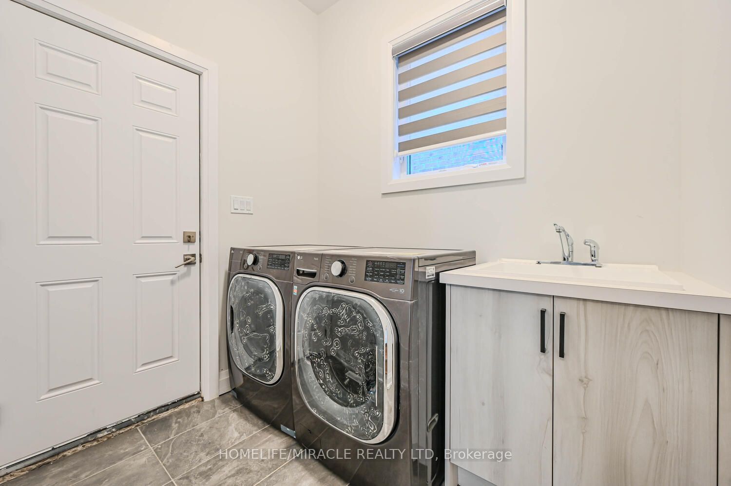 47 Mapleton St Property Photo 20