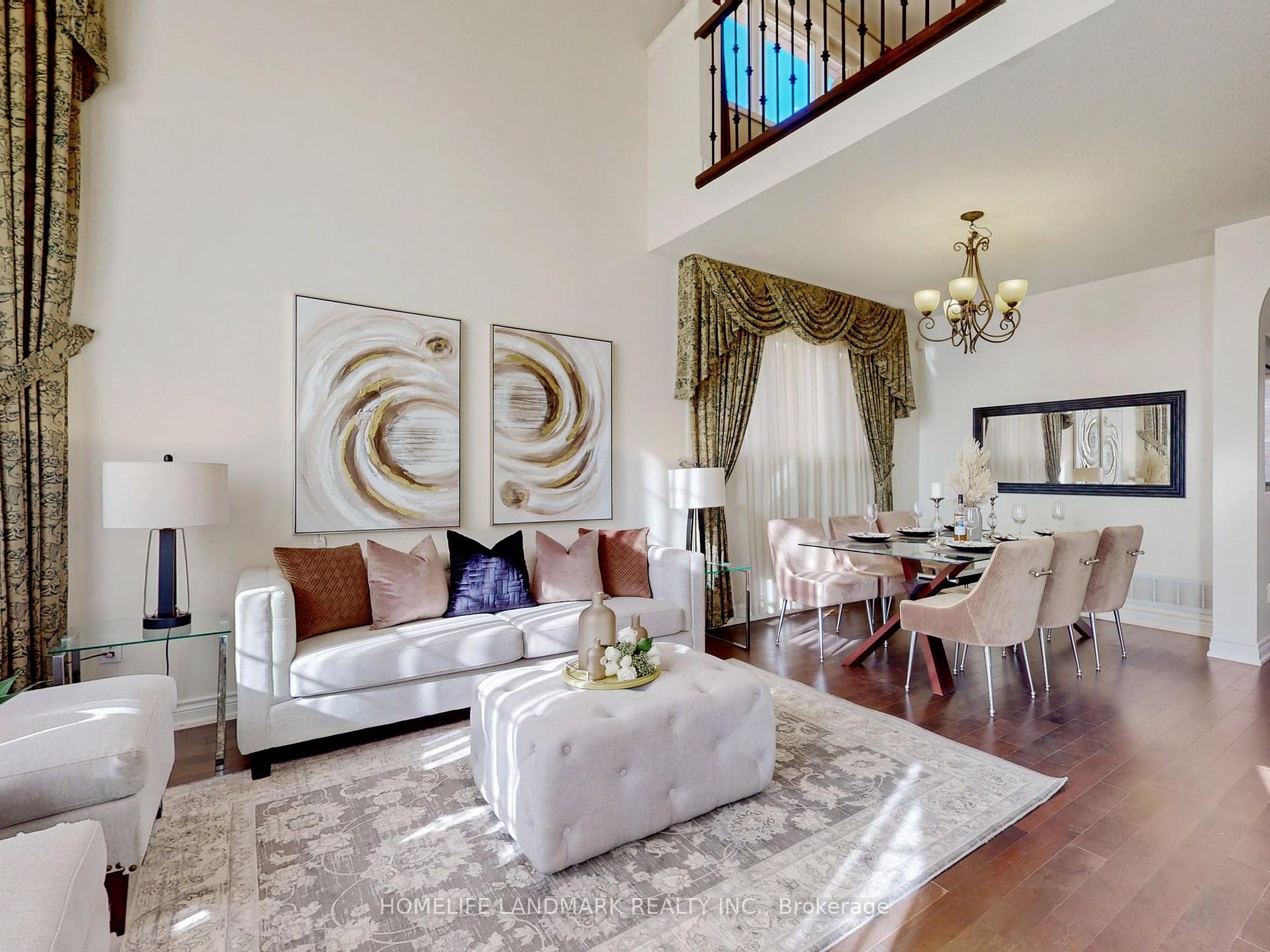 6 Saxony Dr Property Photo 3