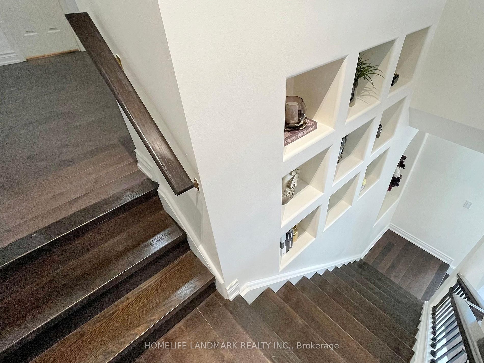 6 Saxony Dr Property Photo 15