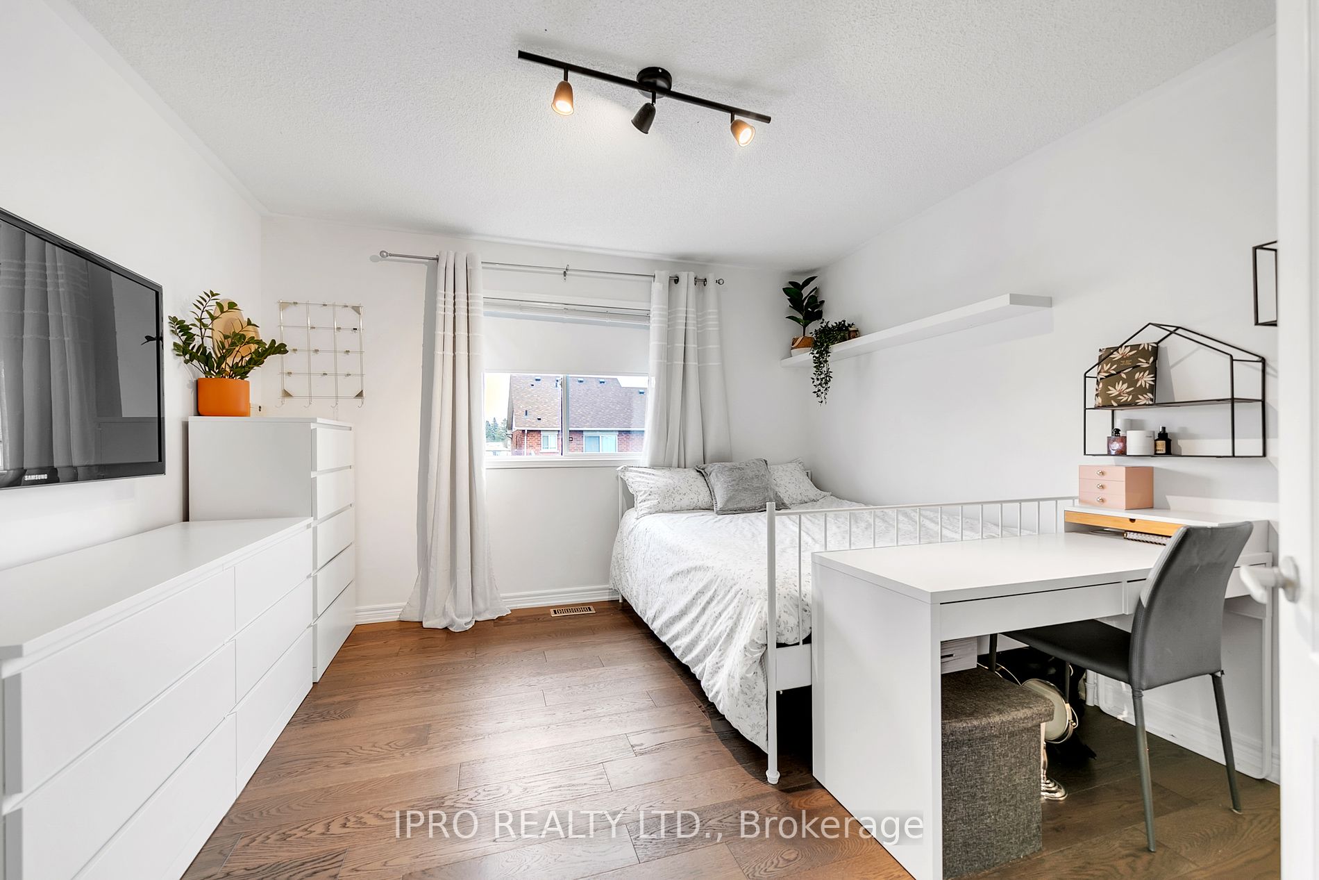 5 Smith St Property Photo 25
