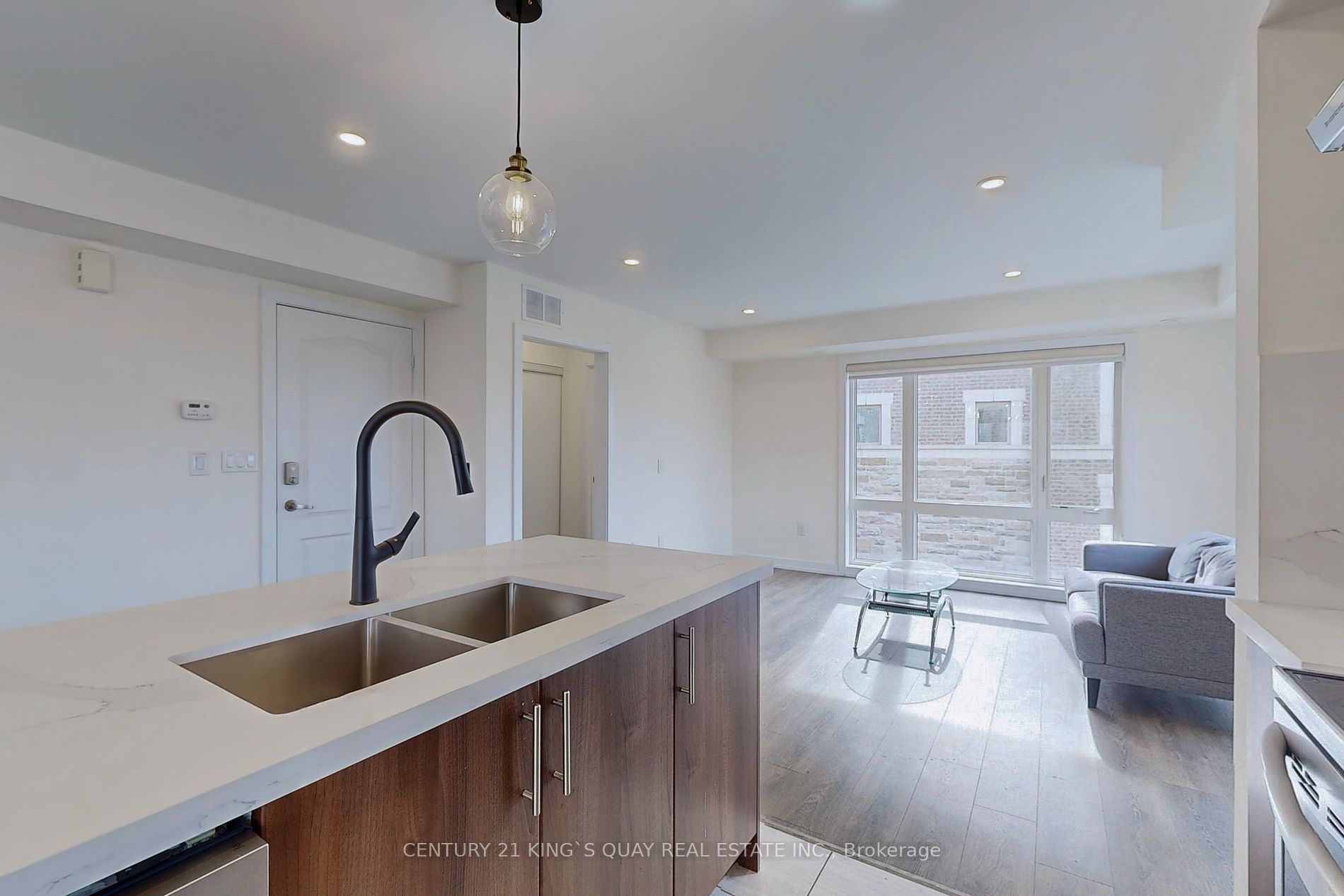 10 Westmeath Lane 19 Property Photo 10