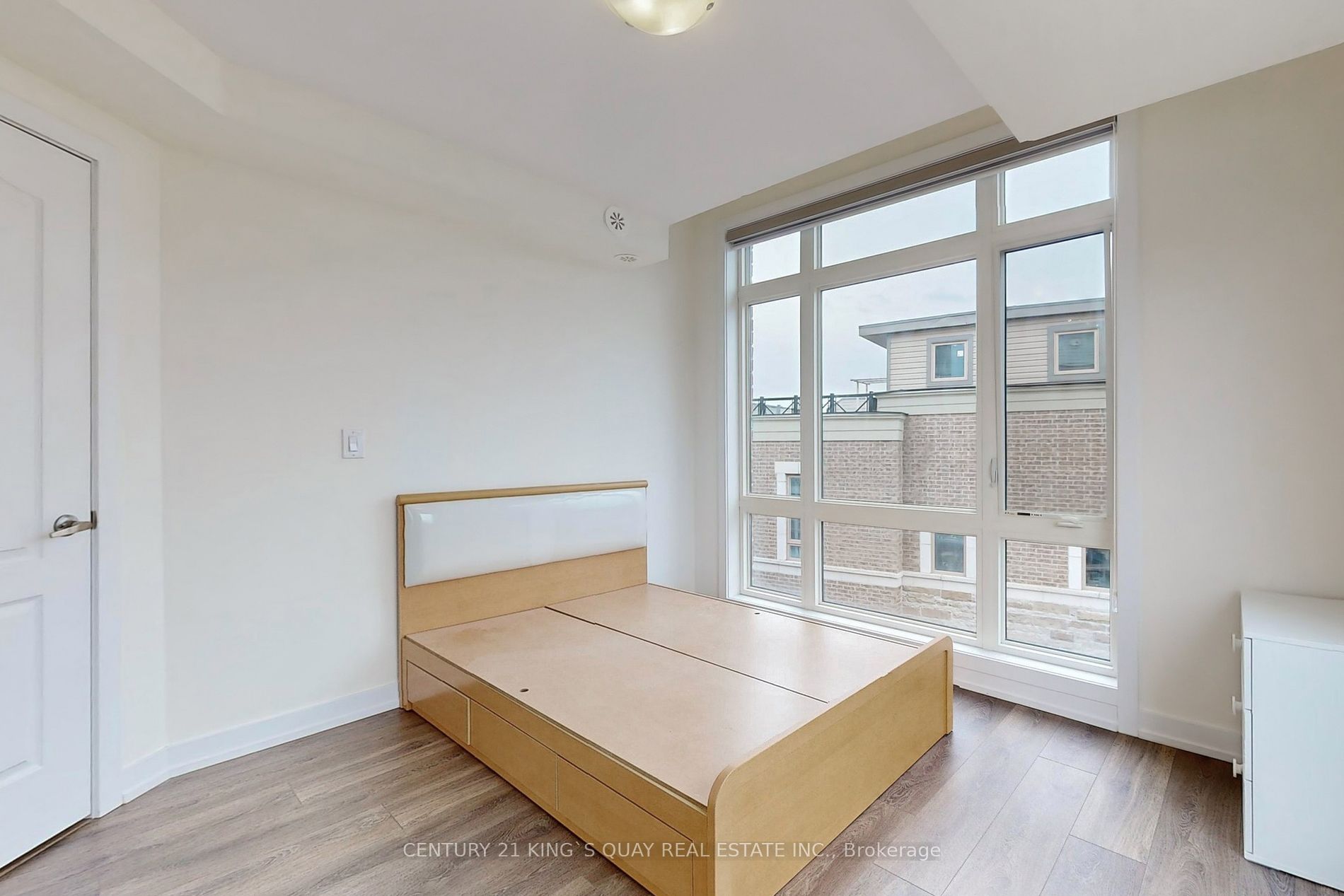 10 Westmeath Lane 19 Property Photo 27