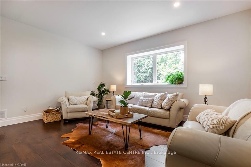 6973 Seventh Line Property Photo 15