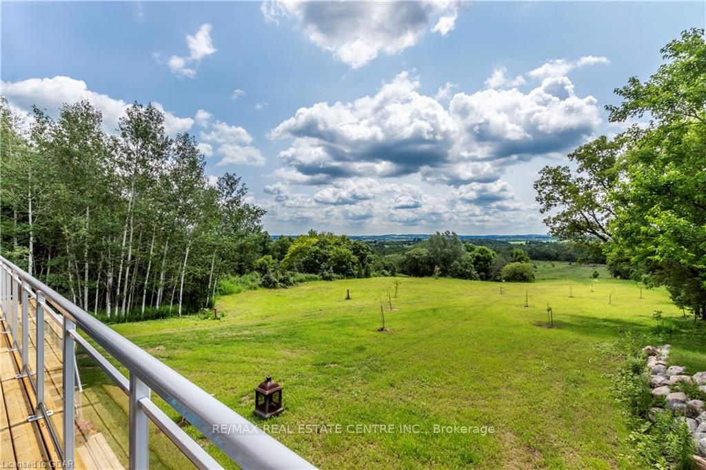 6973 Seventh Line Property Photo 26