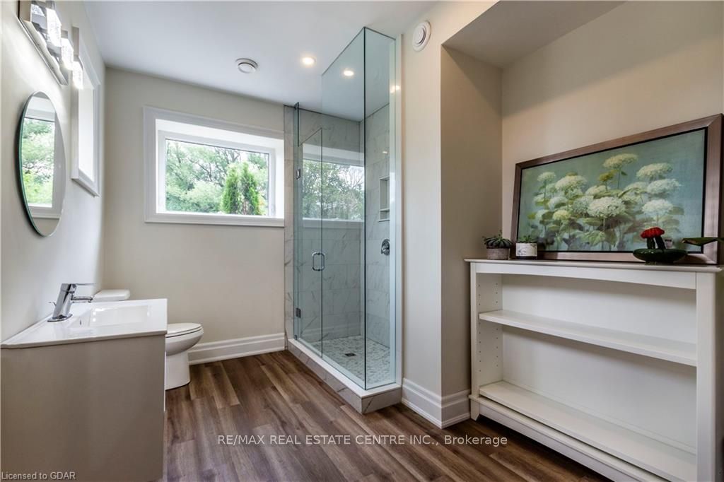 6973 Seventh Line Property Photo 30