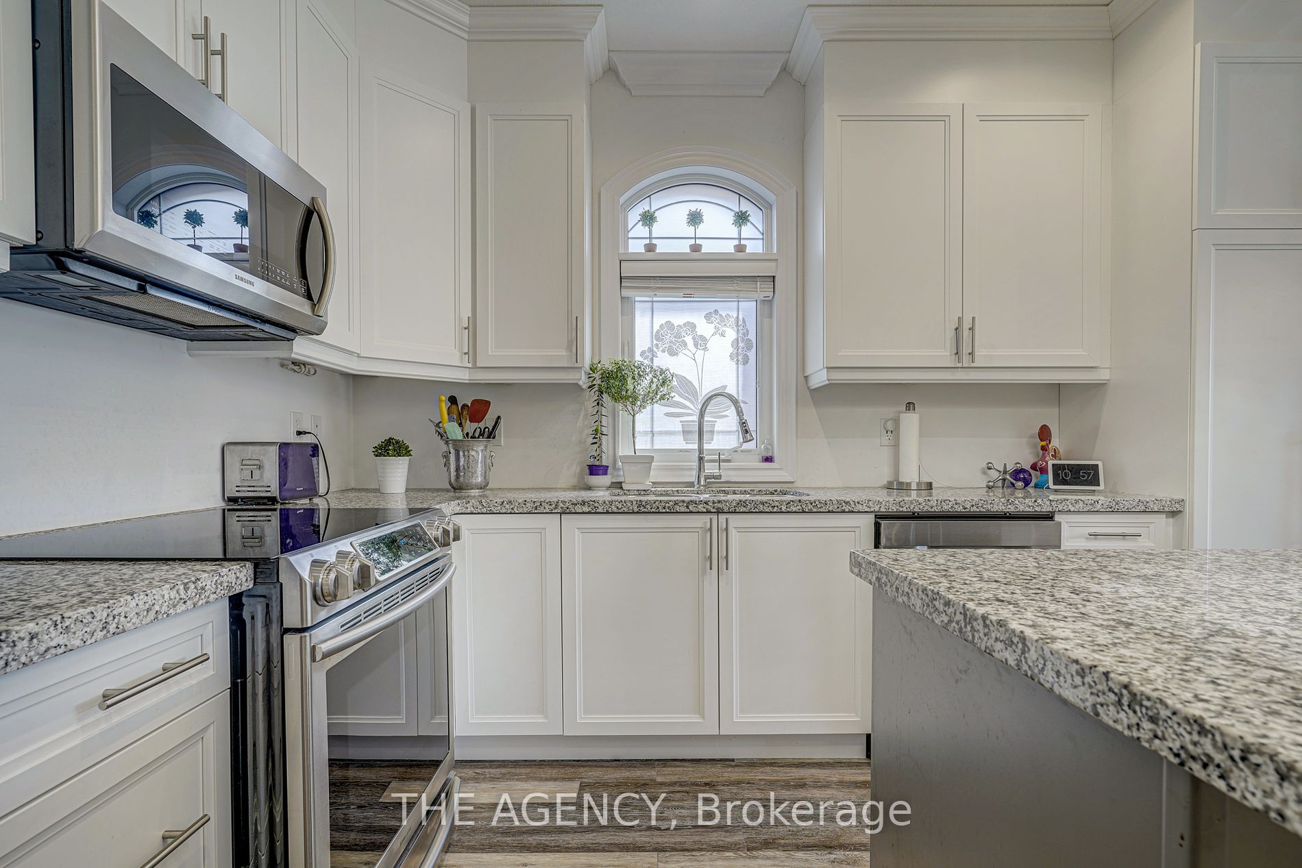 1139 Quarry Dr Property Photo 17