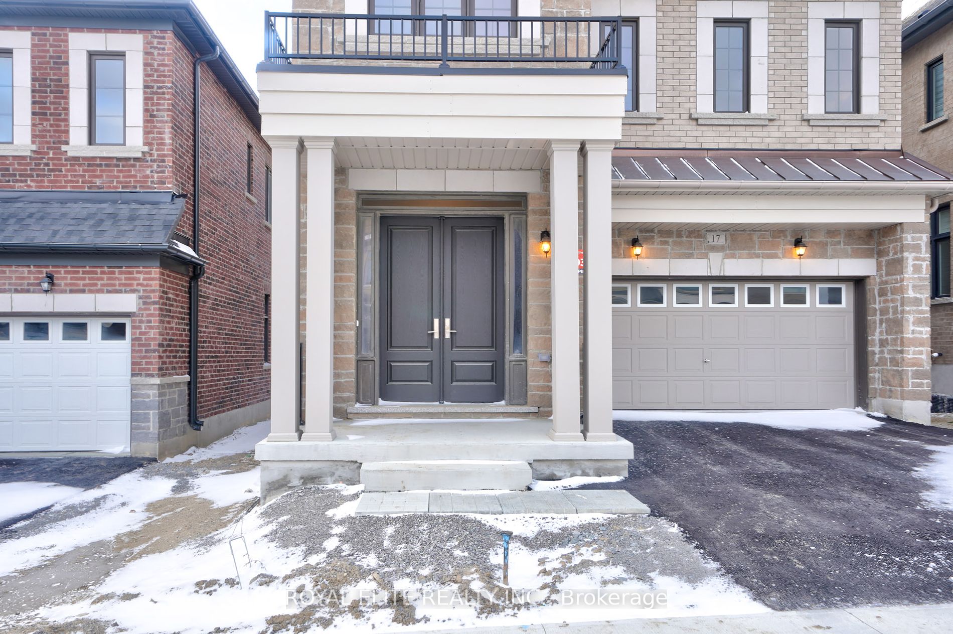 17 William Logan Dr Property Photo 3
