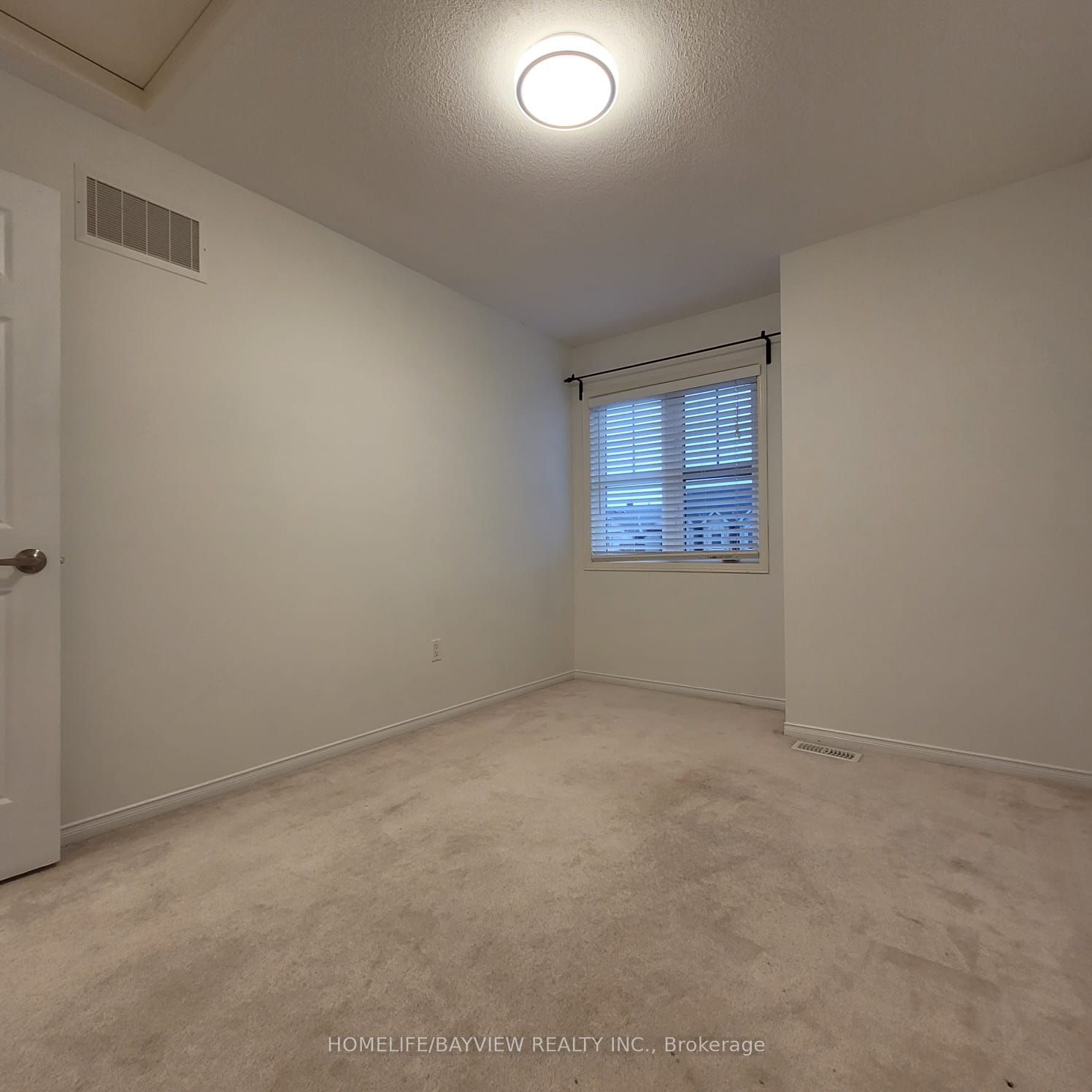 124 Gwillimbury Dr Property Photo 15