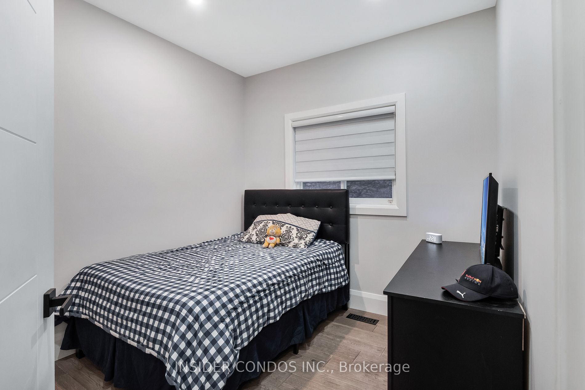 111 Regency View Hts Property Photo 22