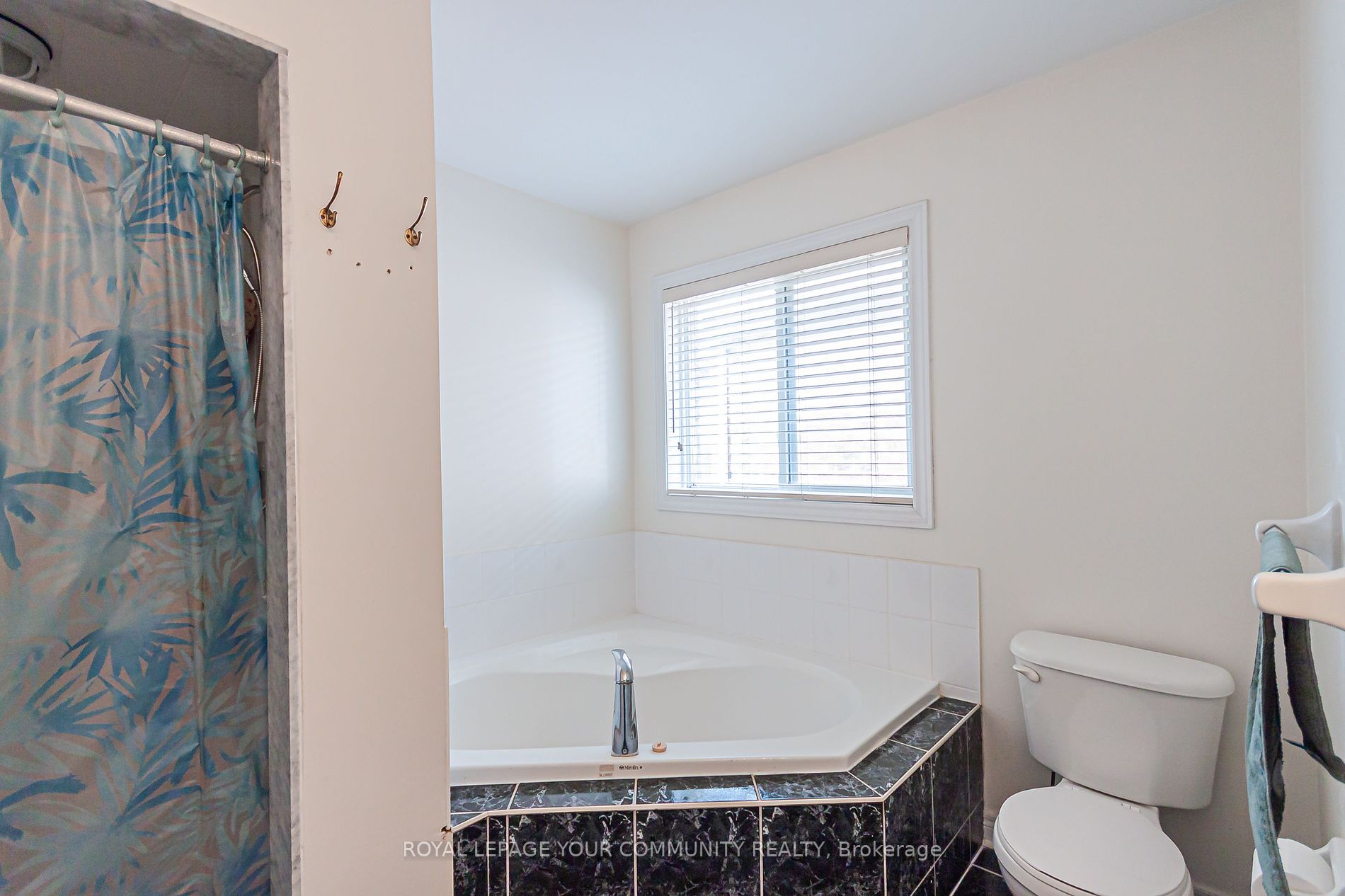 157 Manorheights St Property Photo 20