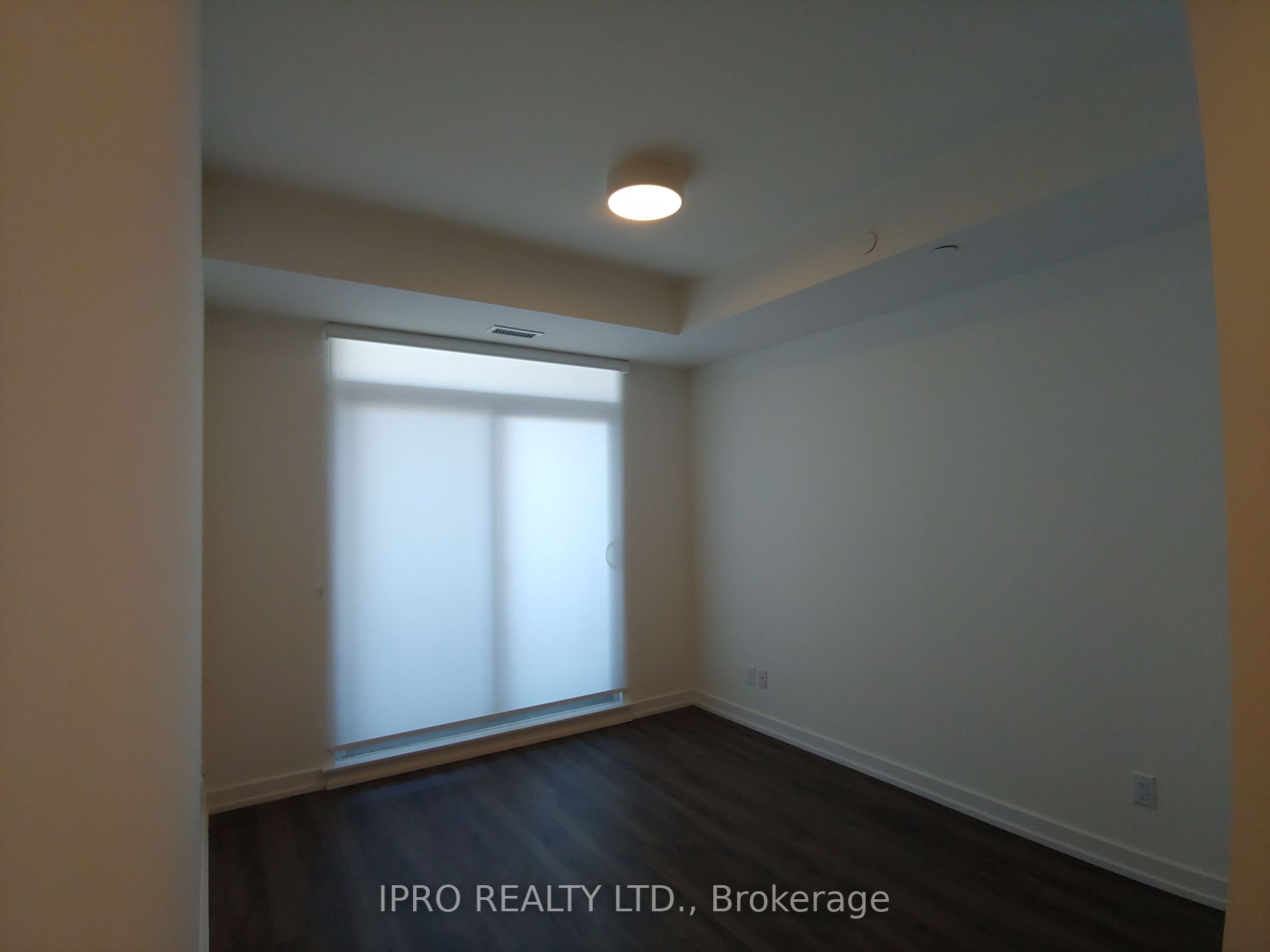 1 Grandview Ave 2 Property Photo 9