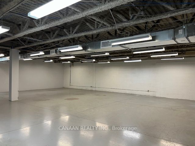 10 Brodie Dr Property Photo 2