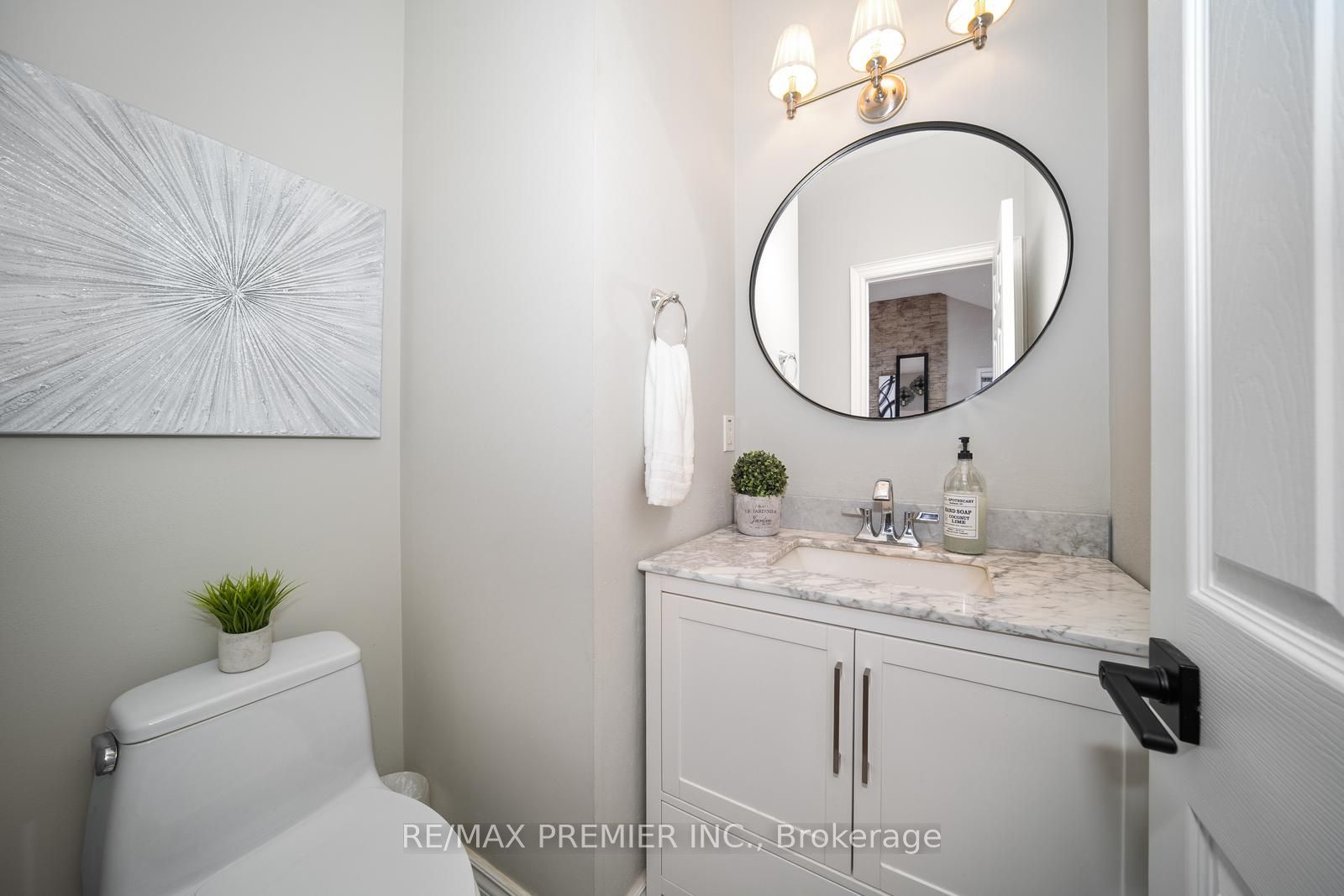 51 Ballantrae Rd Property Photo 19