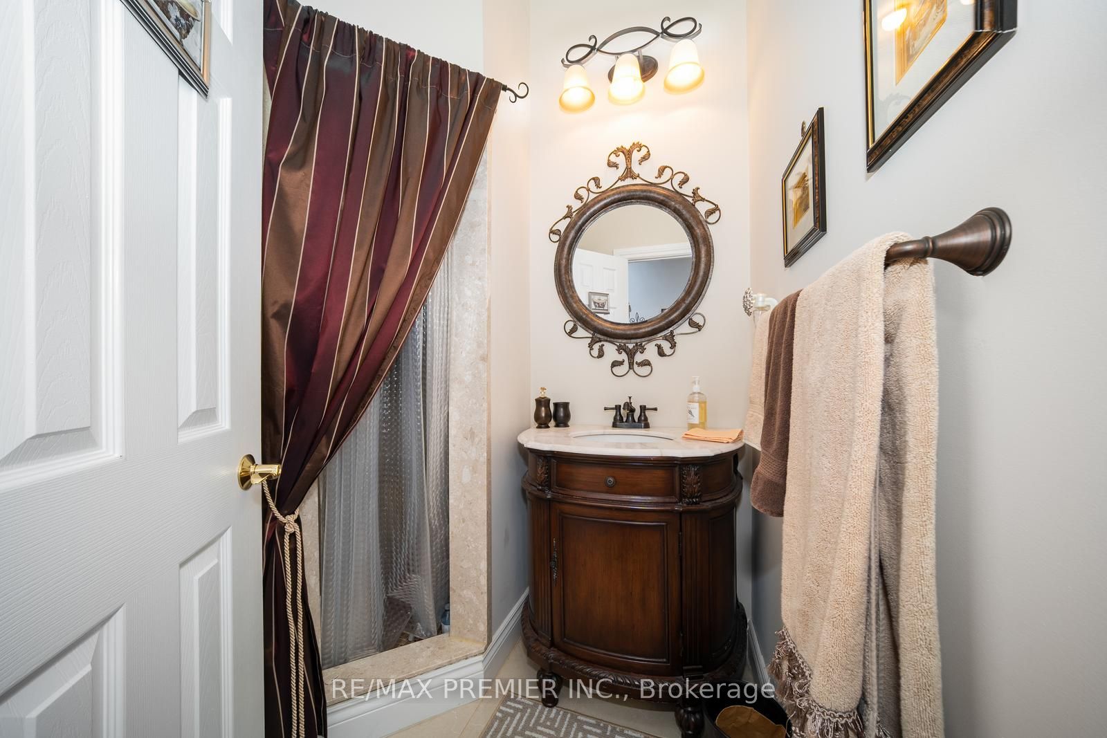 51 Ballantrae Rd Property Photo 23